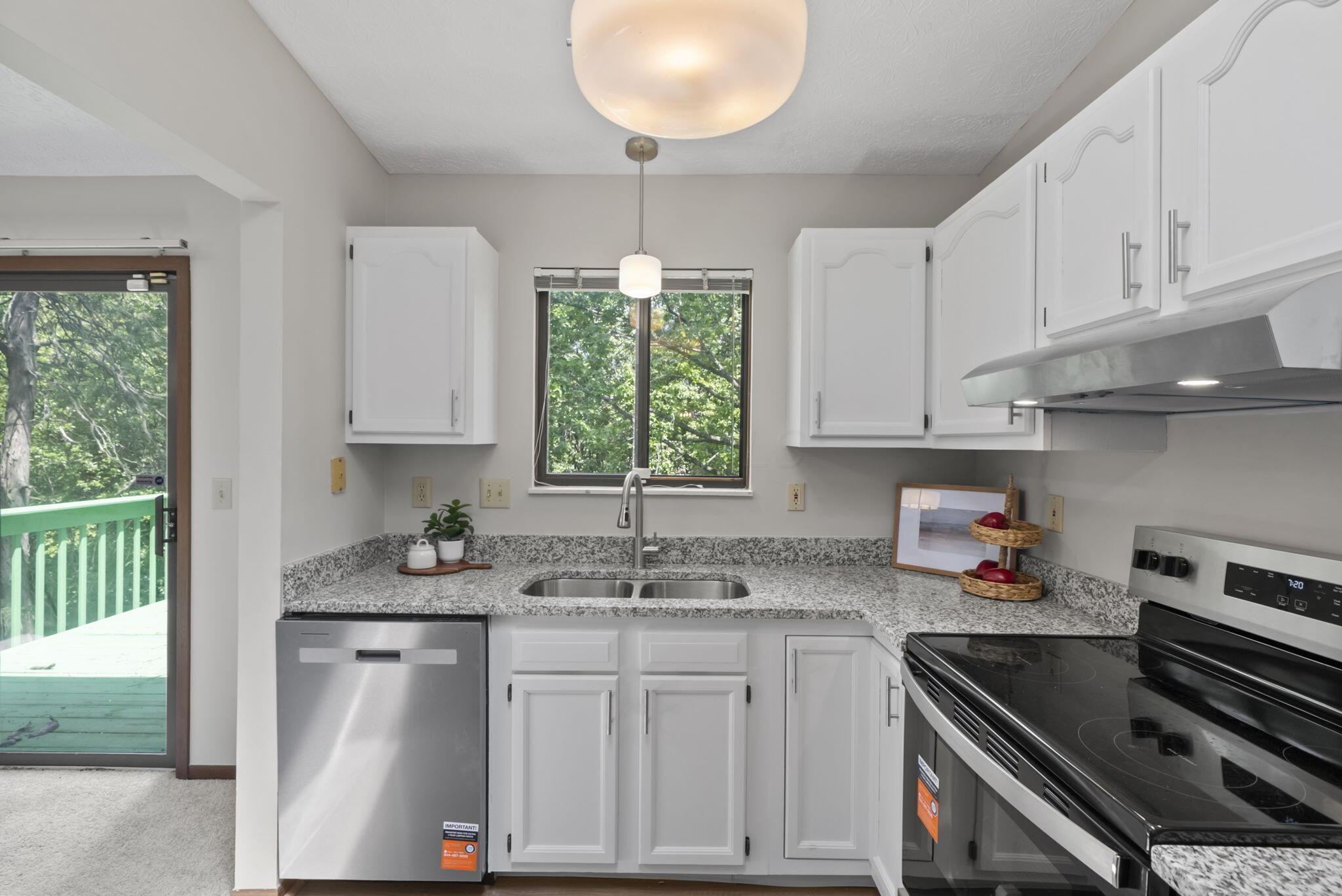 6940 Finchley Drive