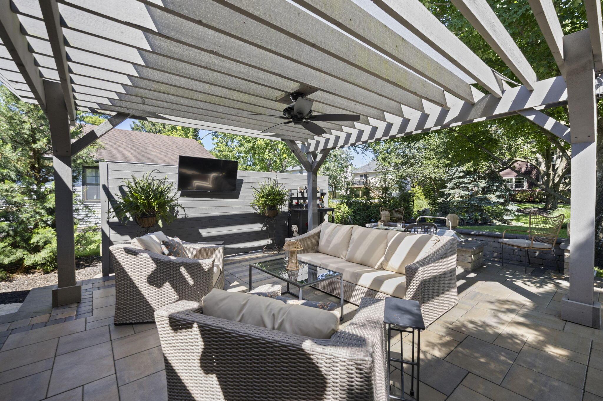 3700 Mountshannon Road