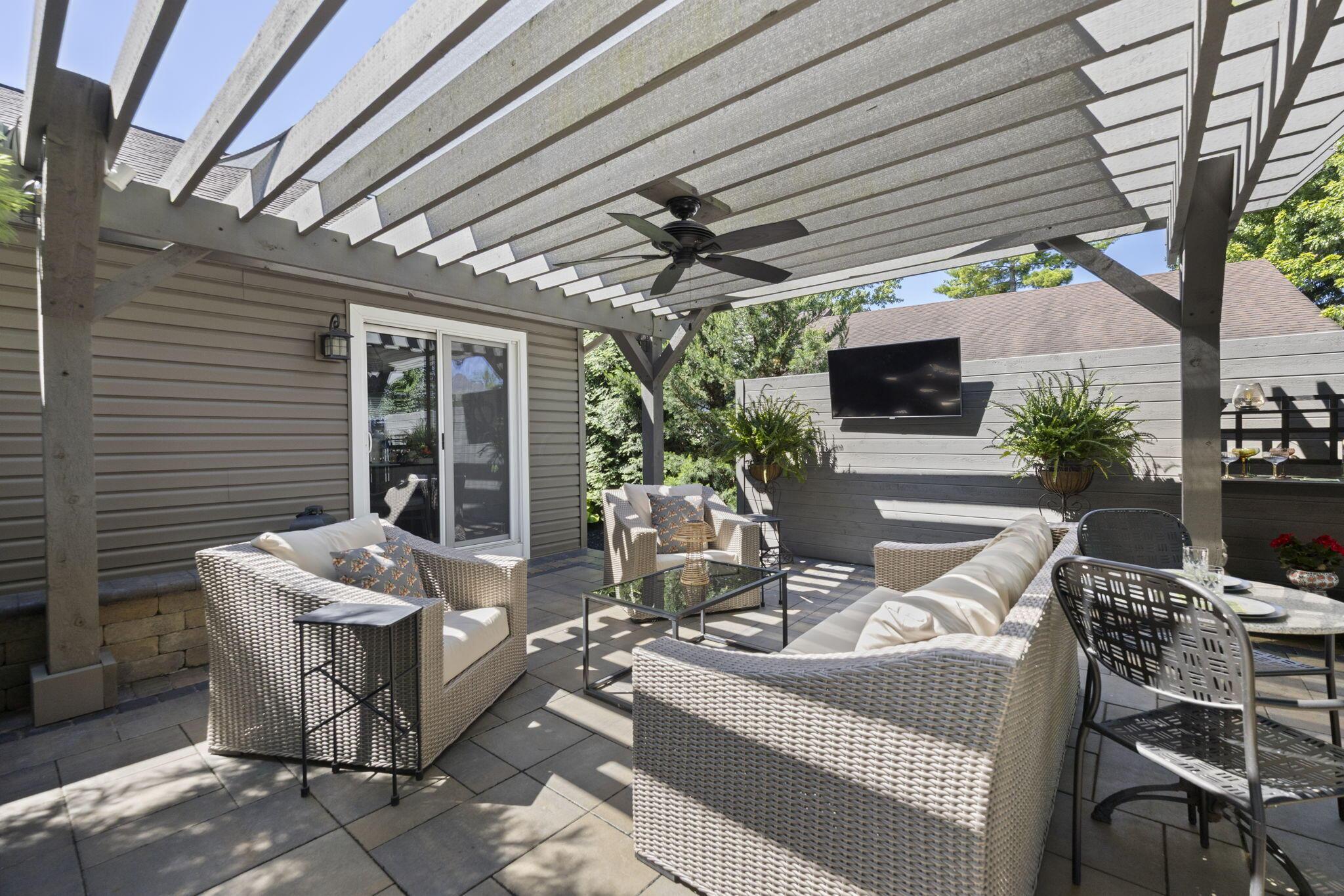 3700 Mountshannon Road