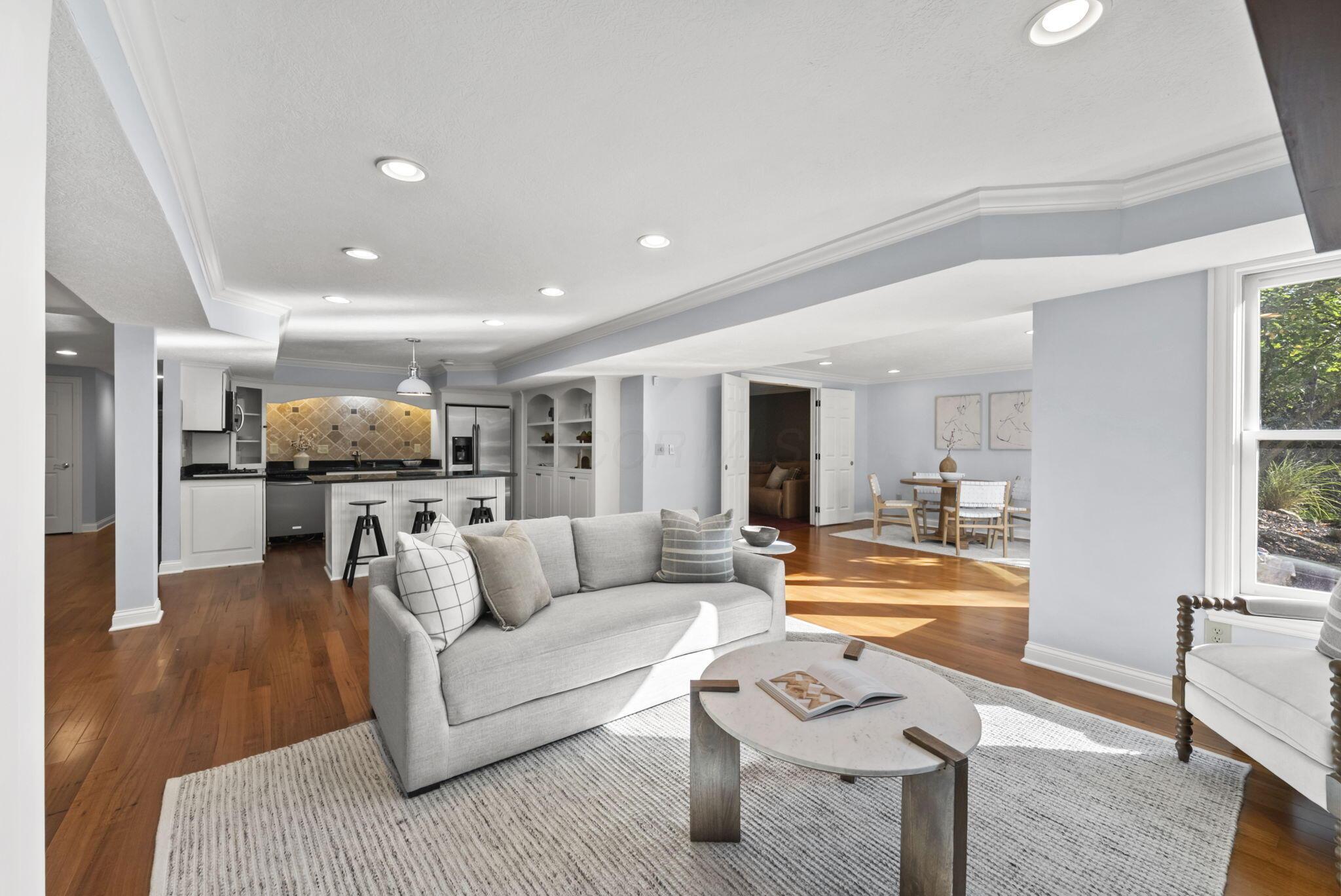 9776 Erin Woods Drive