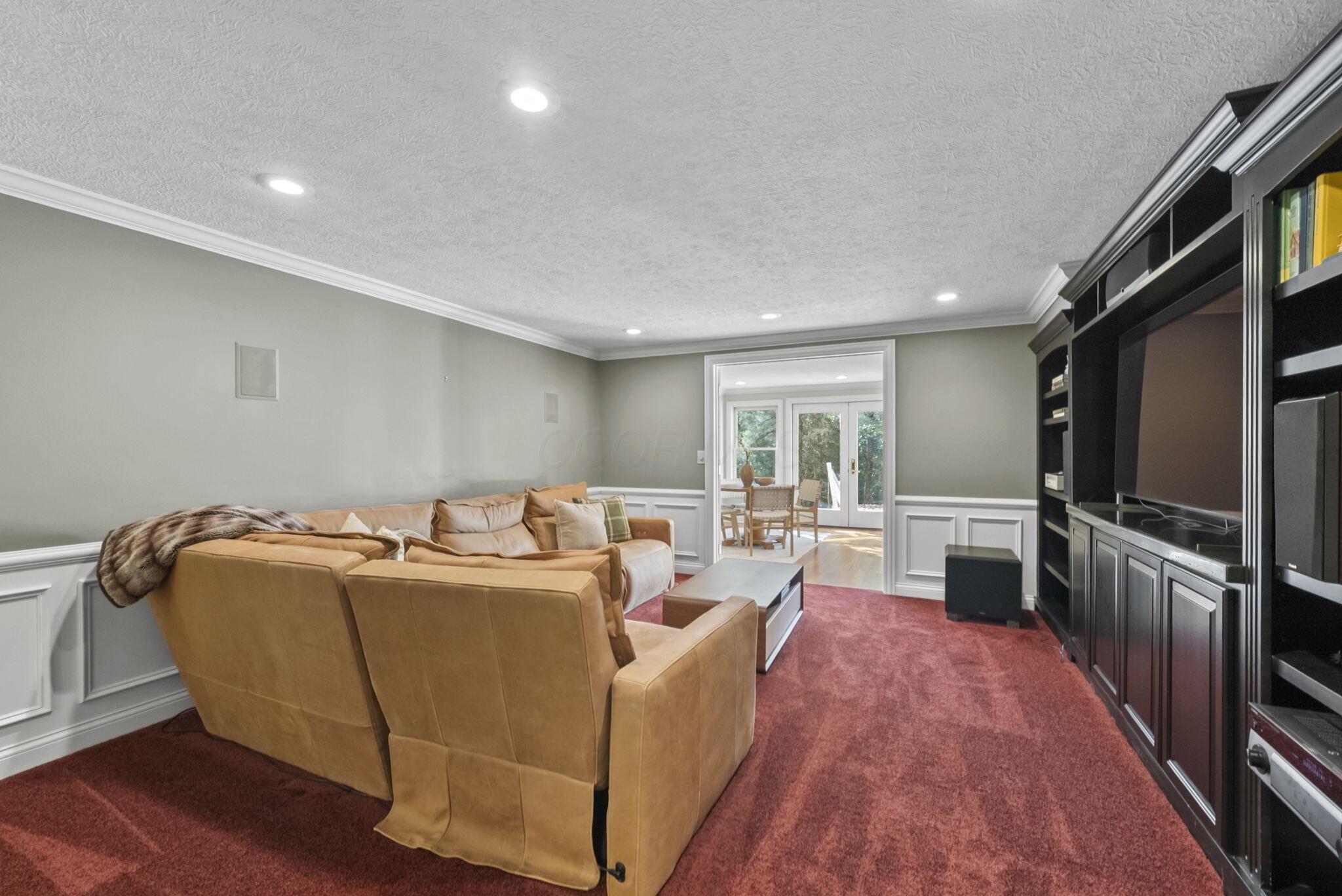 9776 Erin Woods Drive