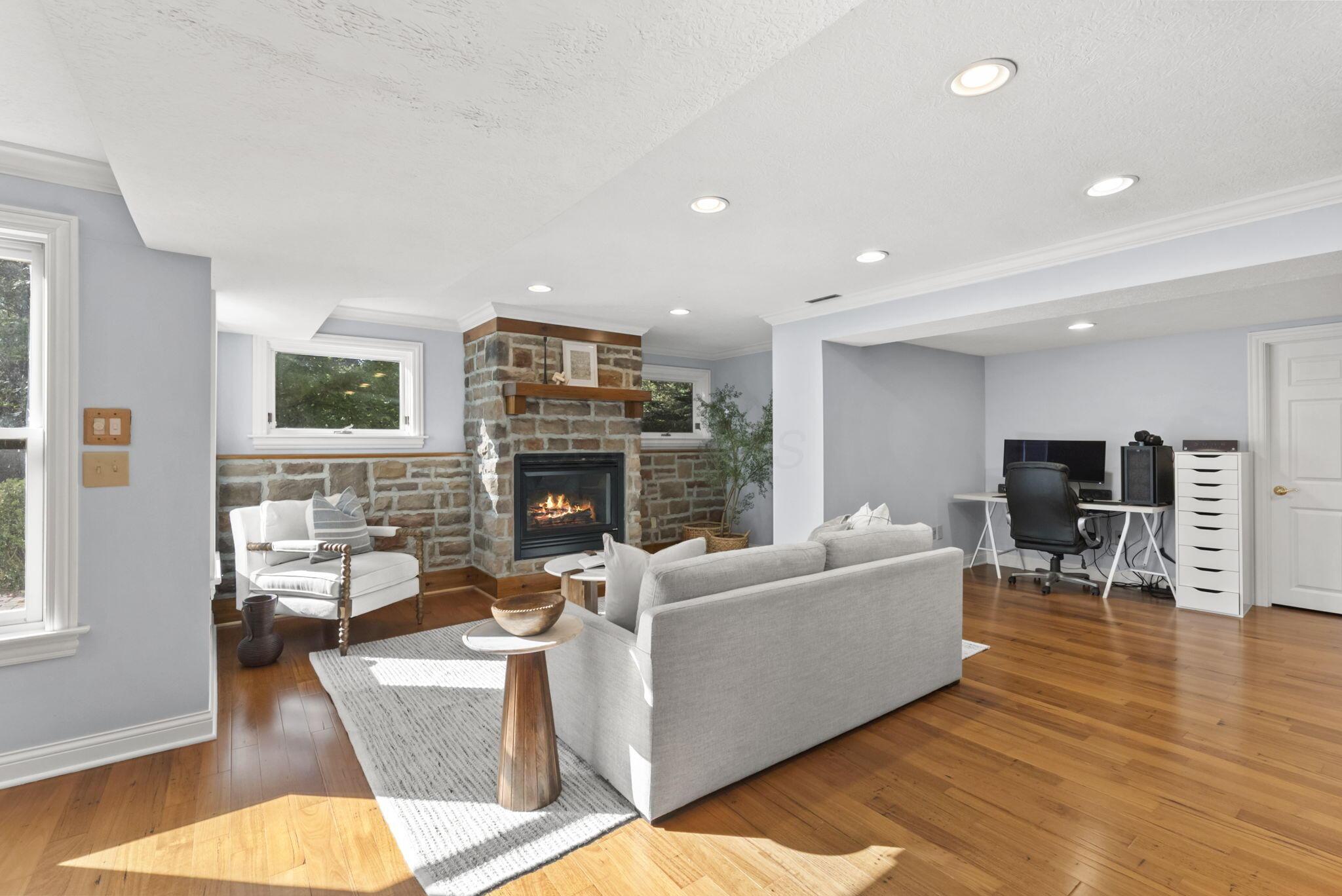 9776 Erin Woods Drive