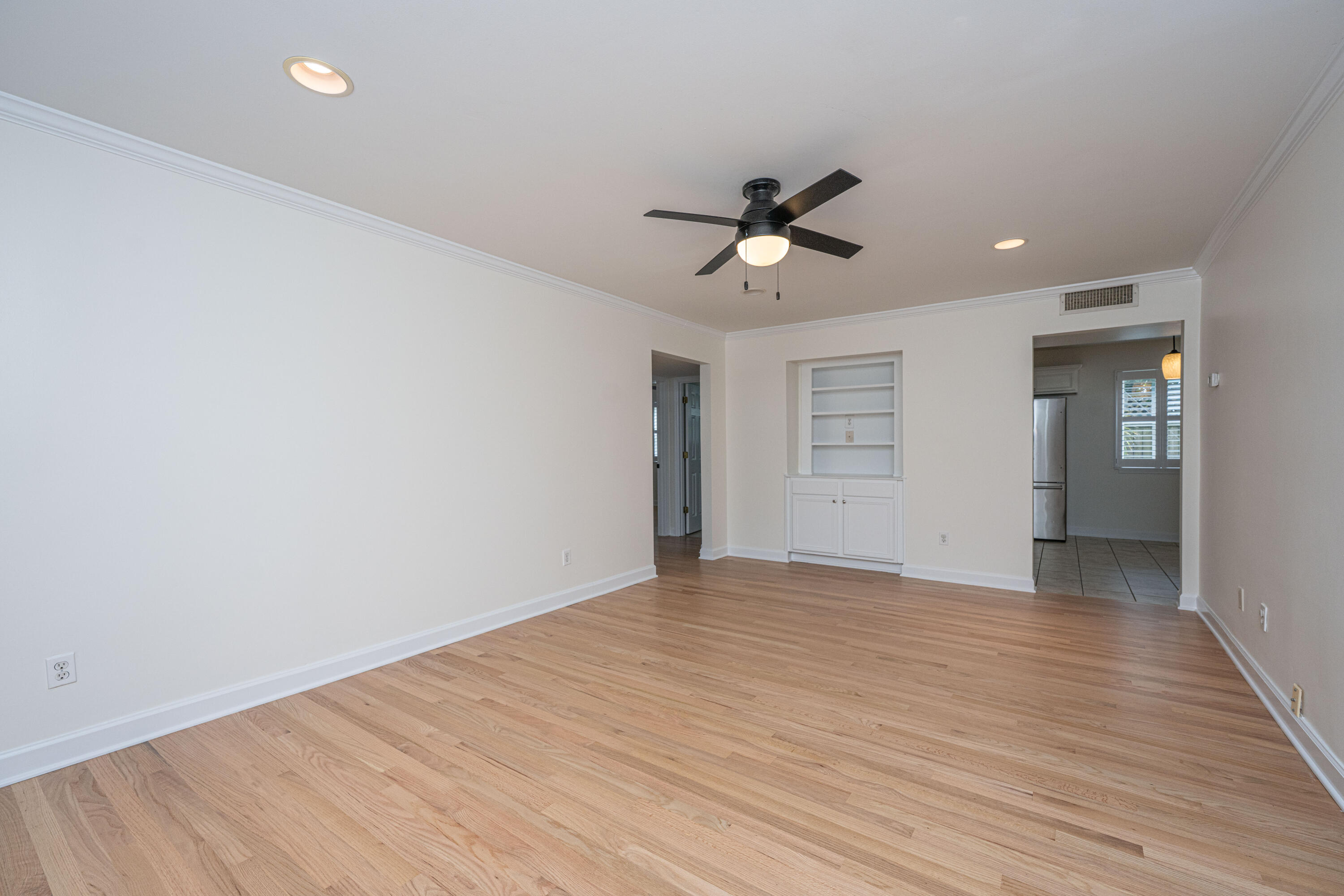 161 St Margaret Street # 5