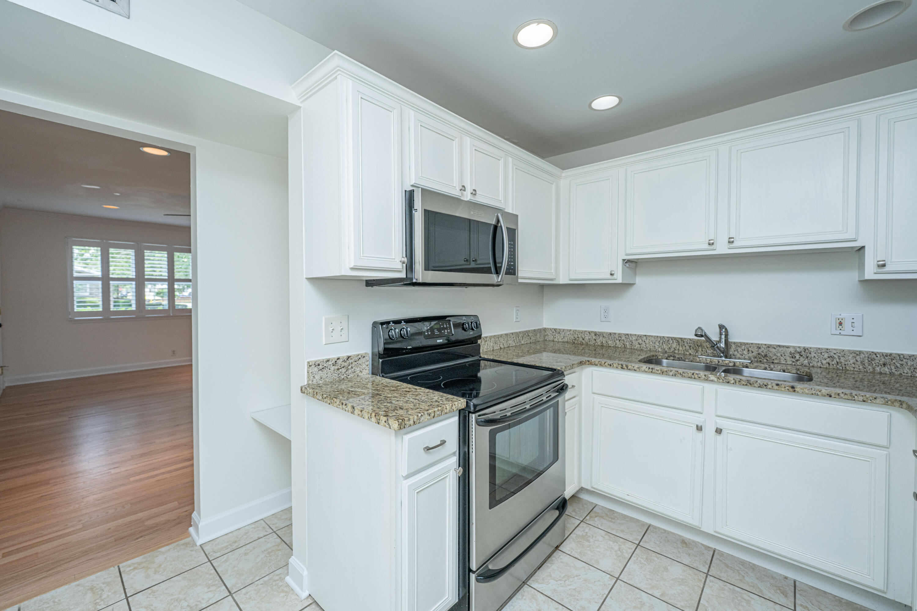 161 St Margaret Street # 5