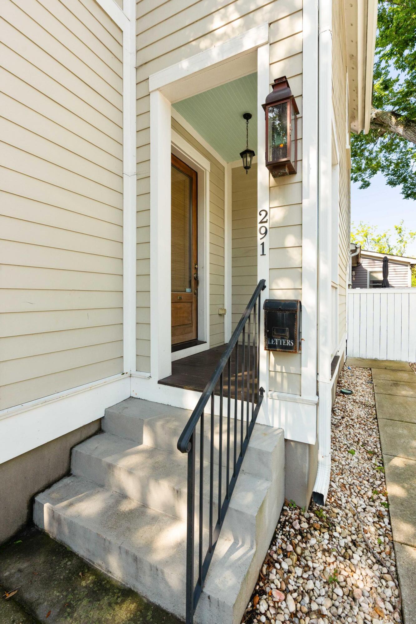 291 Coming Street