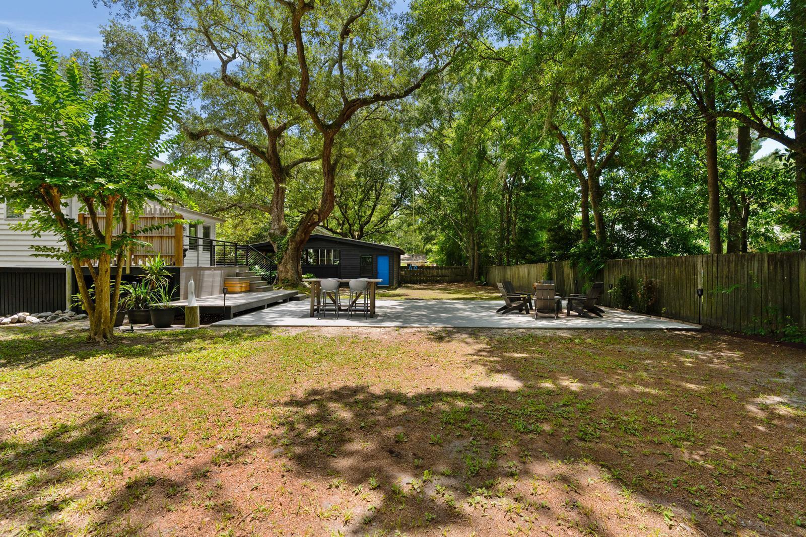 1515 N Lakeshore Drive