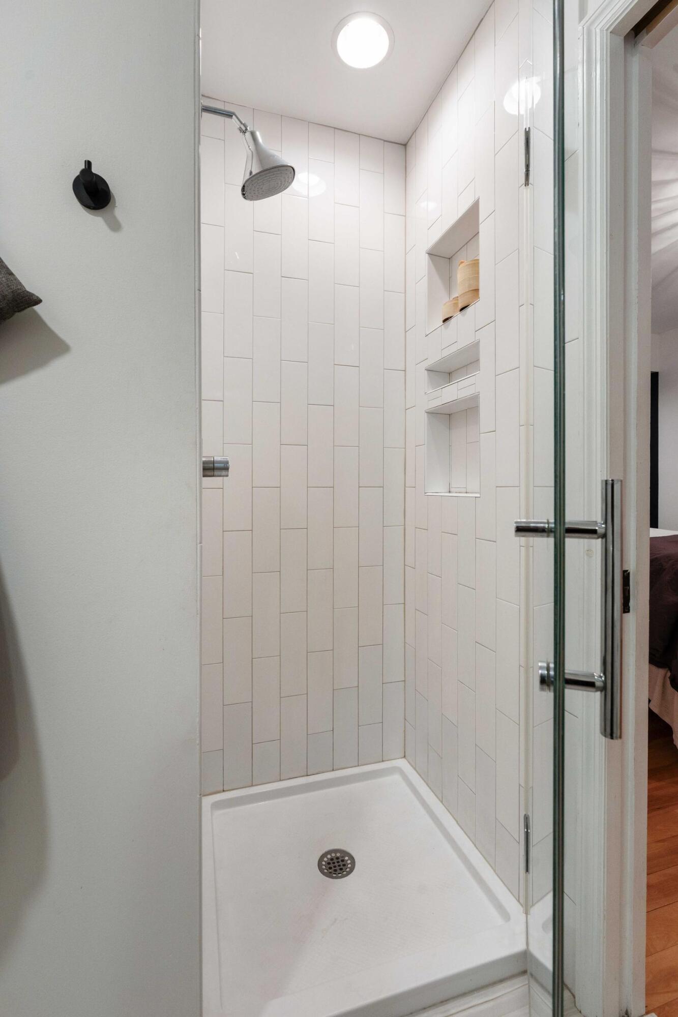 1515 N Lakeshore Drive