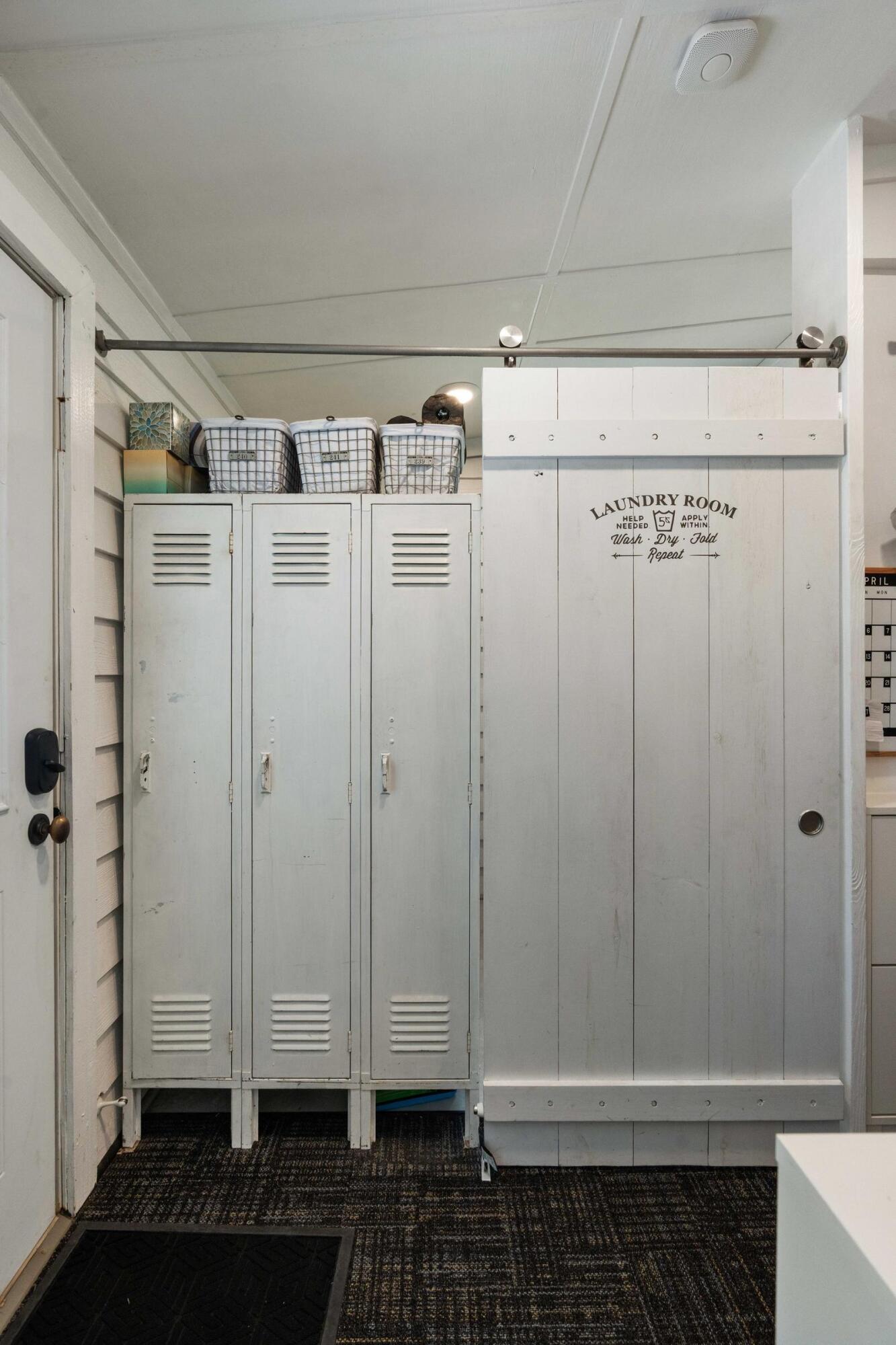 1515 N Lakeshore Drive