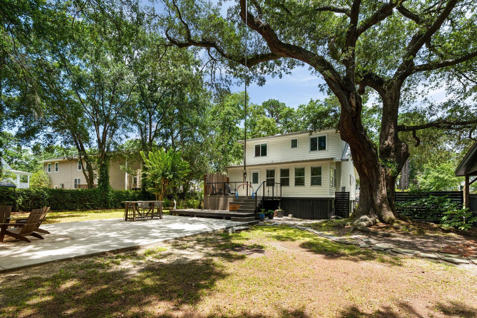 1515 N Lakeshore Drive