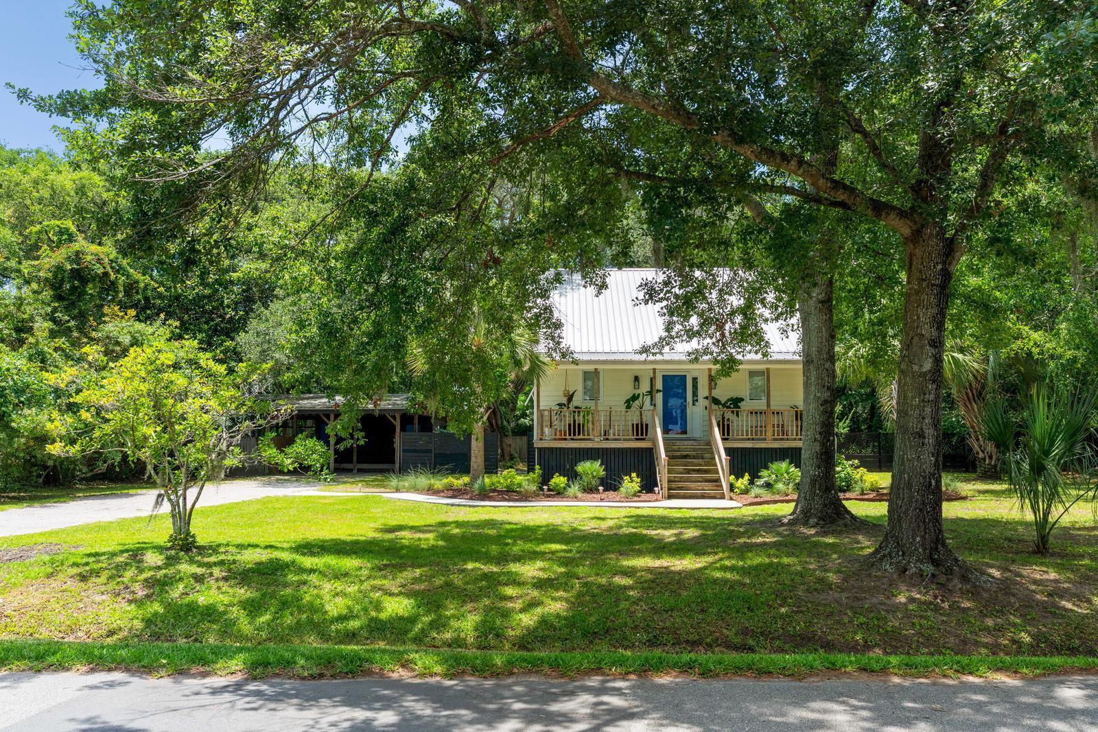 1515 N Lakeshore Drive