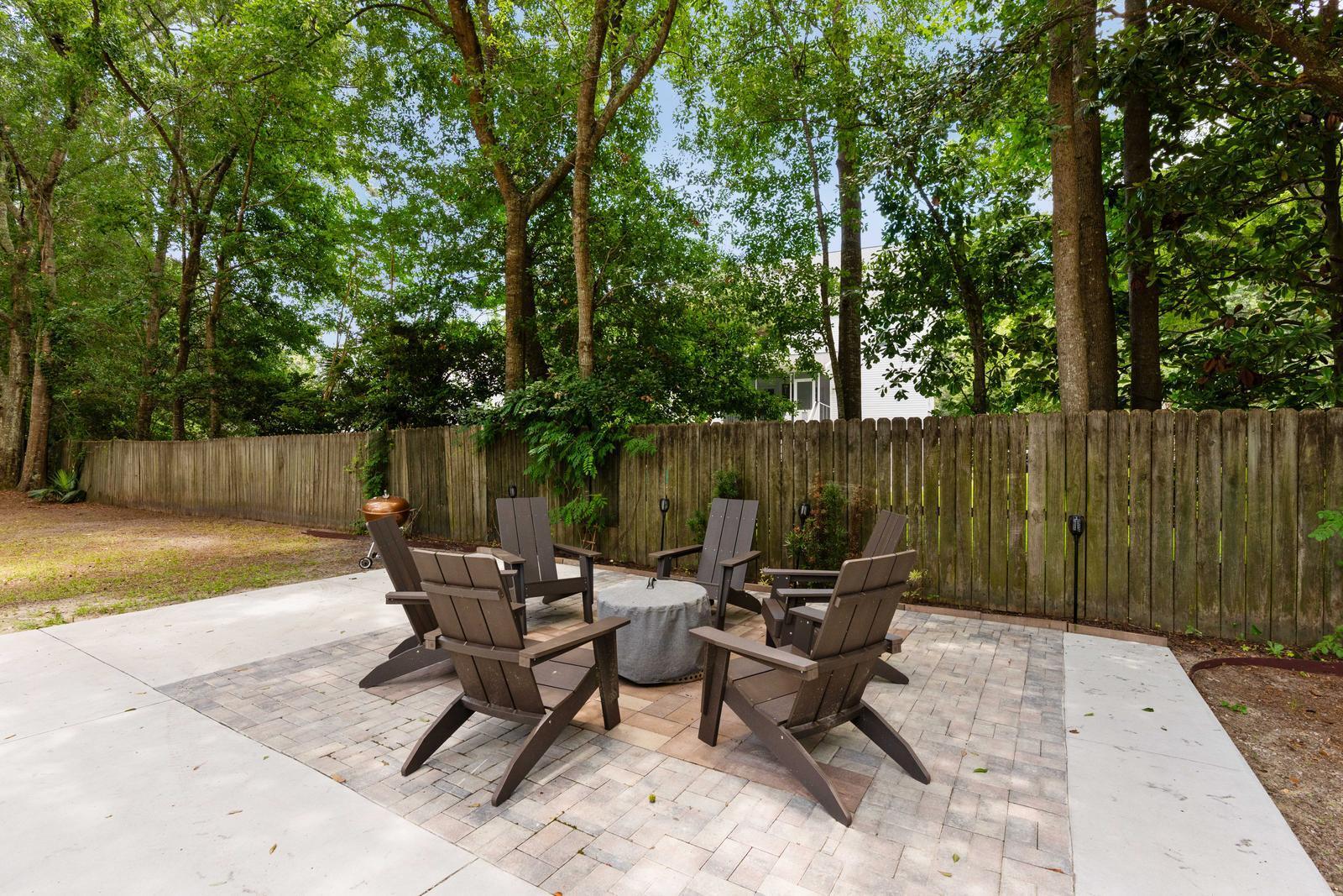 1515 N Lakeshore Drive