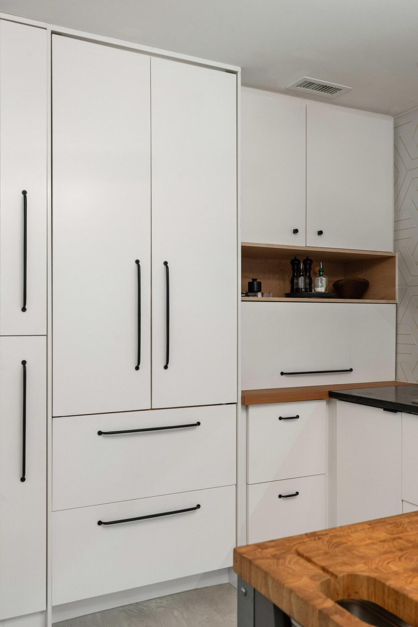 1515 N Lakeshore Drive