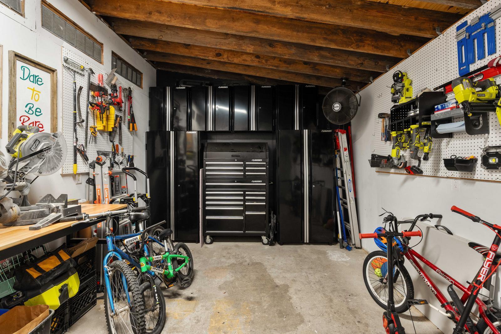 1515 N Lakeshore Drive