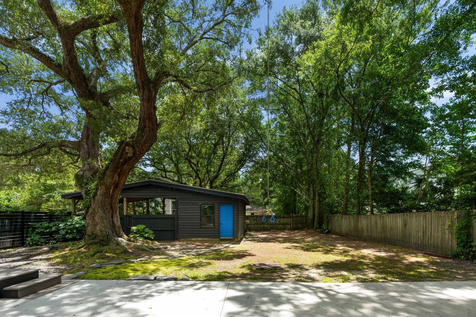 1515 N Lakeshore Drive