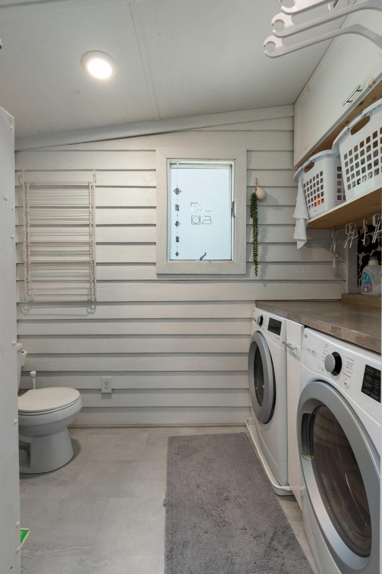 1515 N Lakeshore Drive