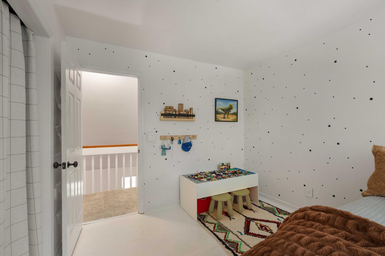 1515 N Lakeshore Drive