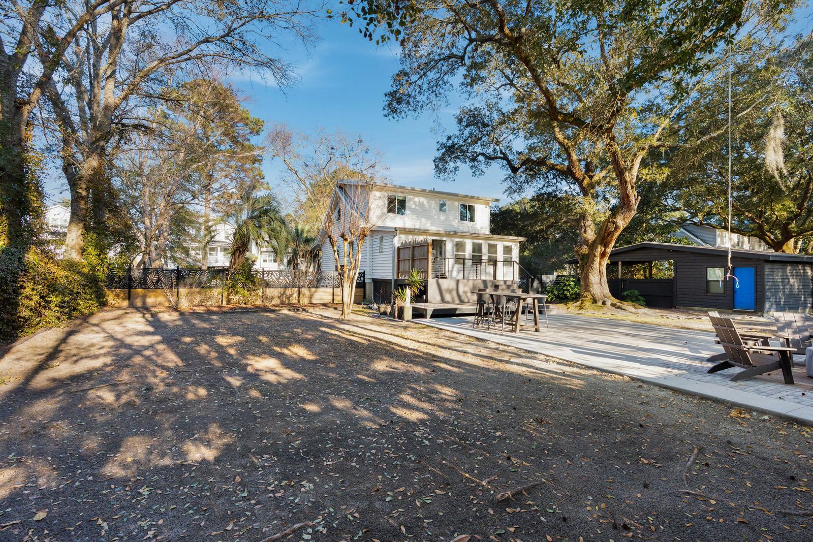 1515 N Lakeshore Drive