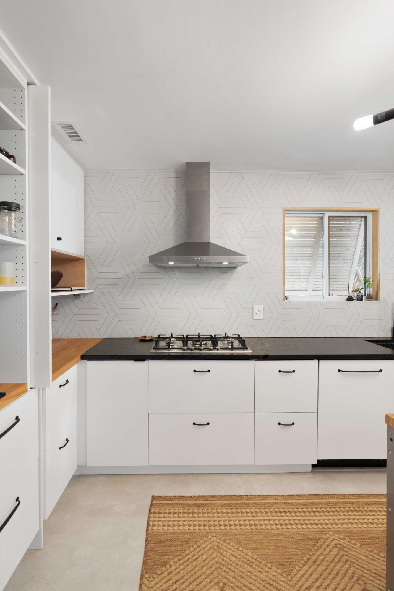 1515 N Lakeshore Drive