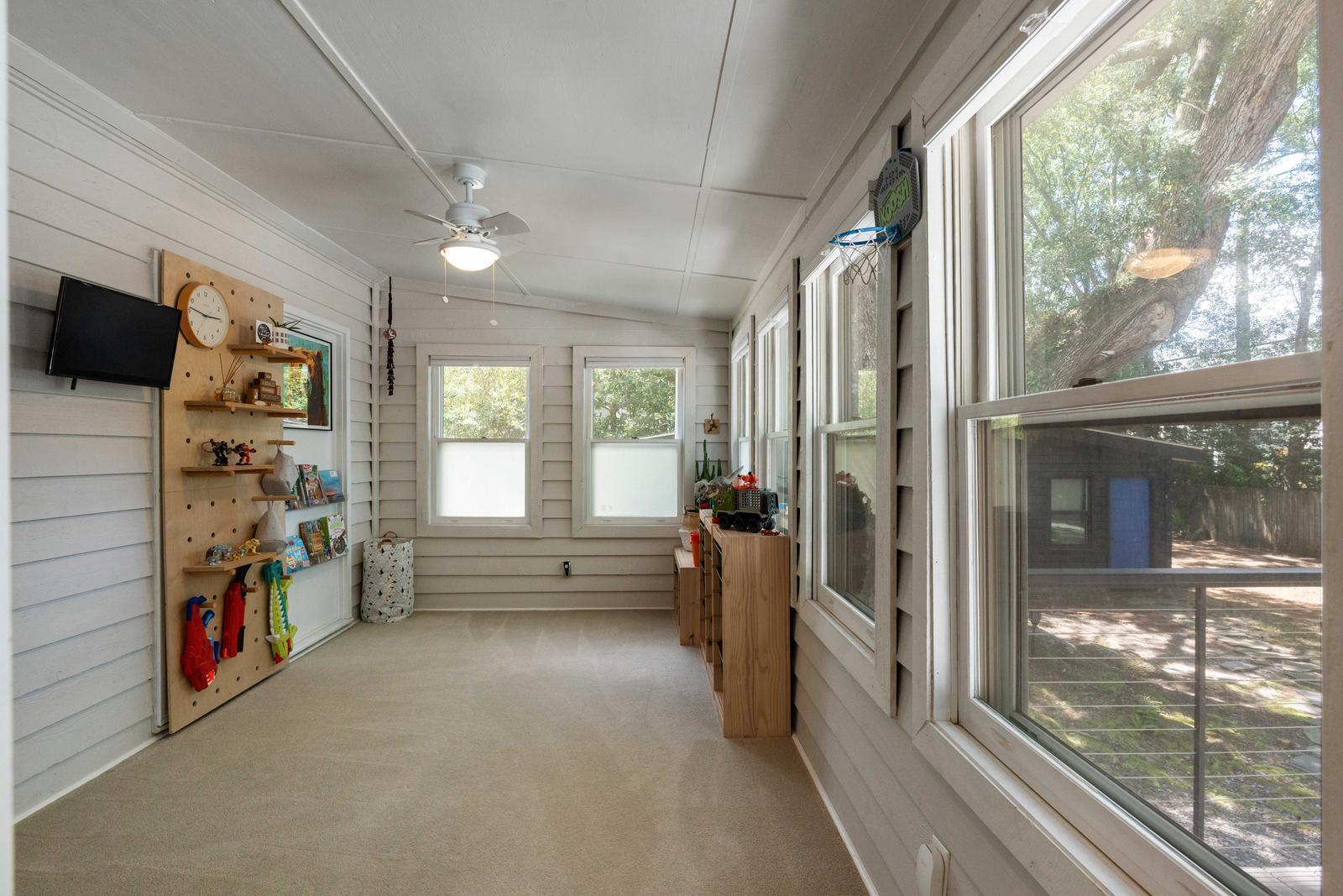 1515 N Lakeshore Drive