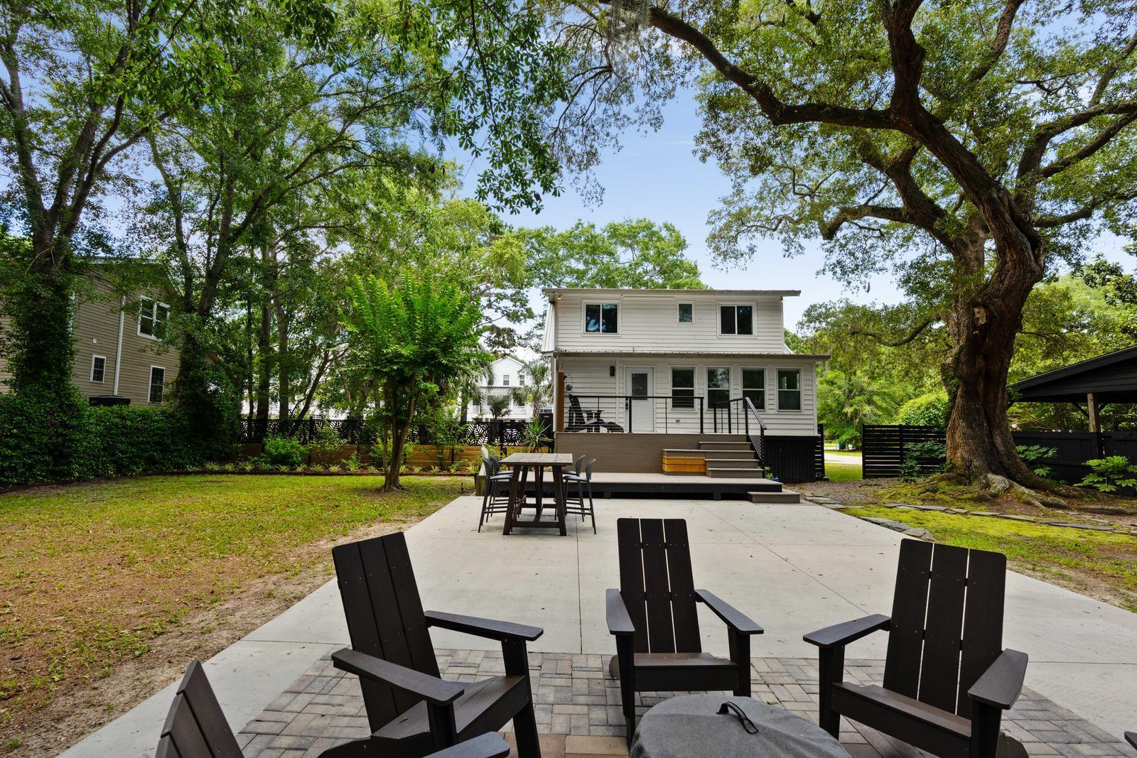 1515 N Lakeshore Drive