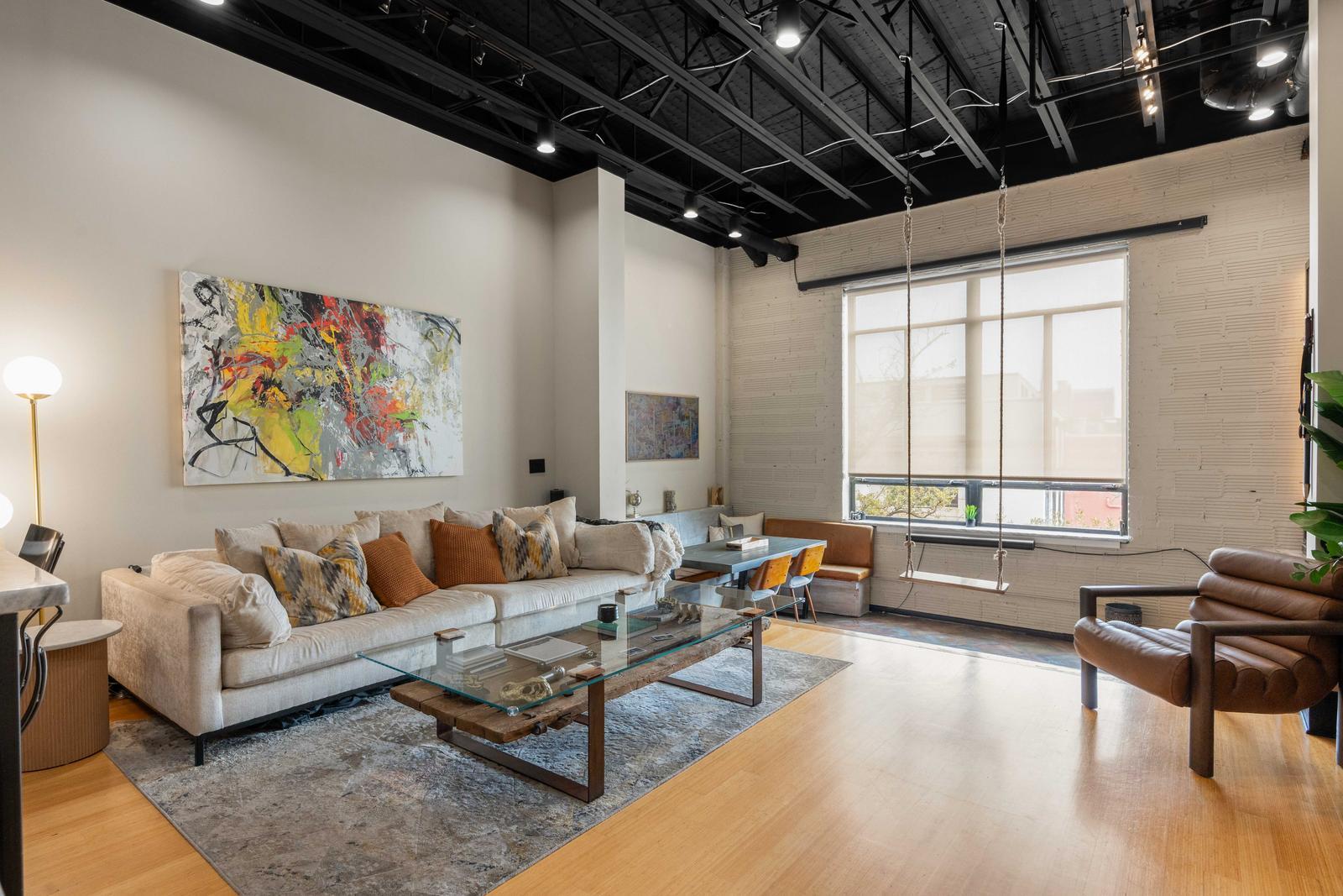 517 King Street Apt 11