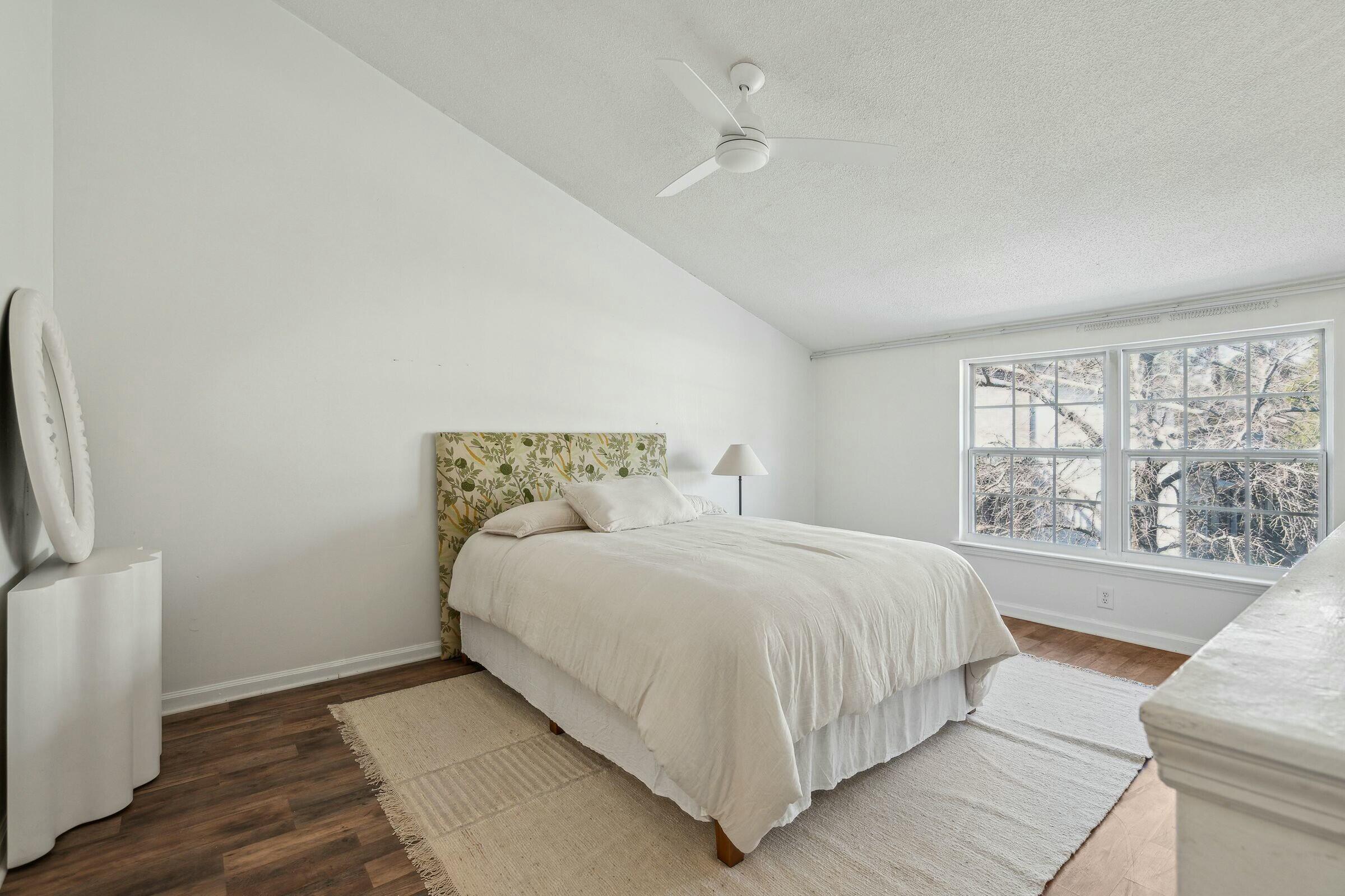 2494 Etiwan Drive # 3d