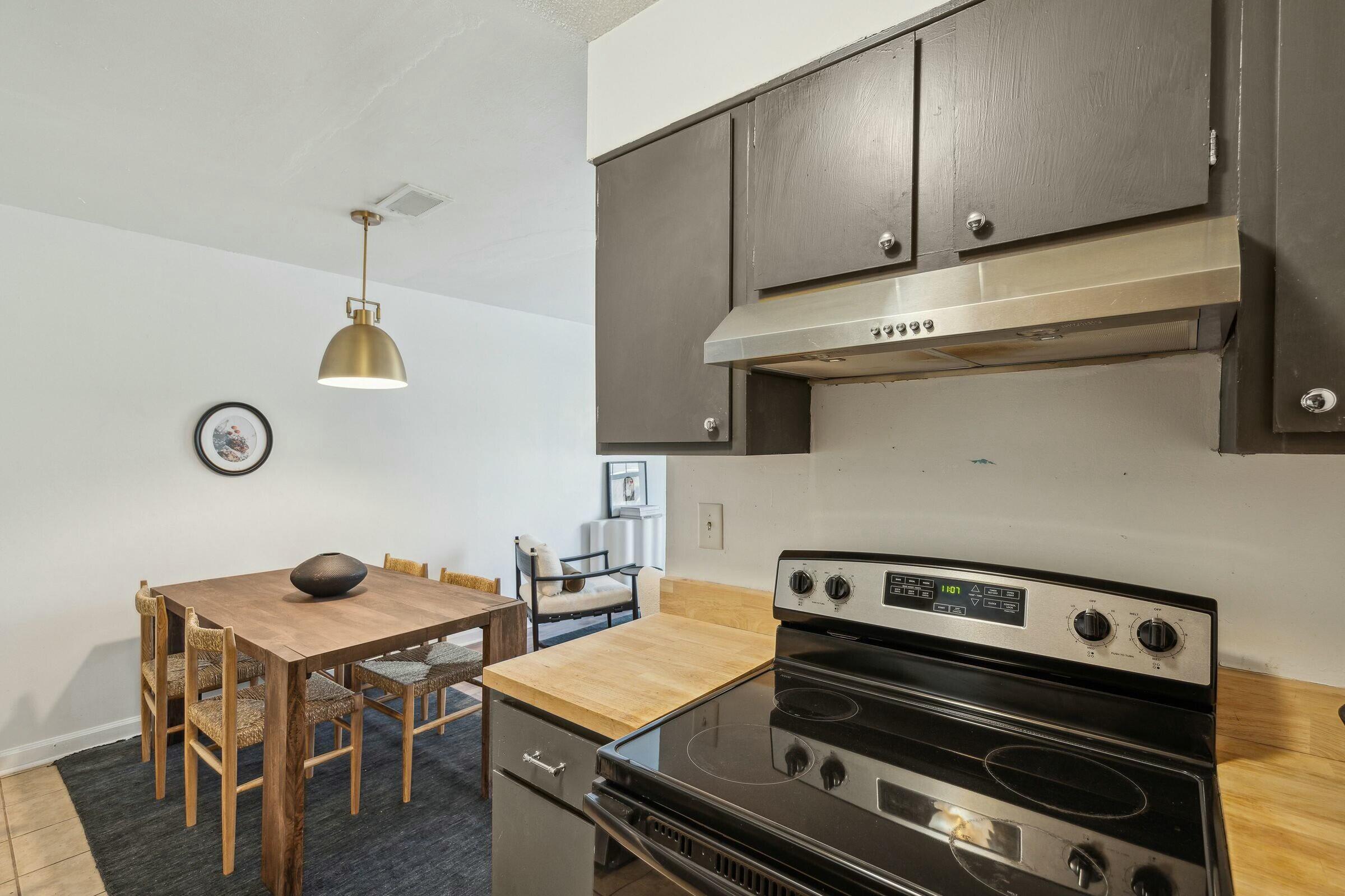 2494 Etiwan Drive # 3d