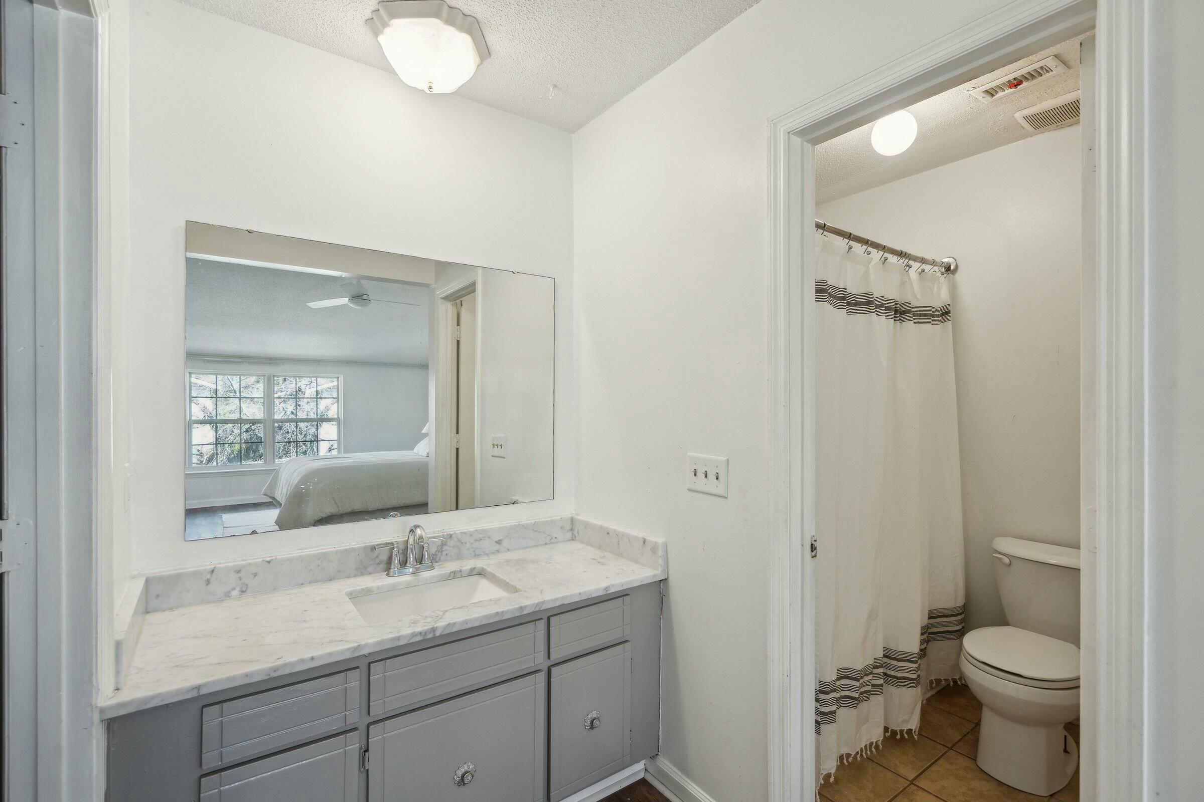 2494 Etiwan Drive # 3d