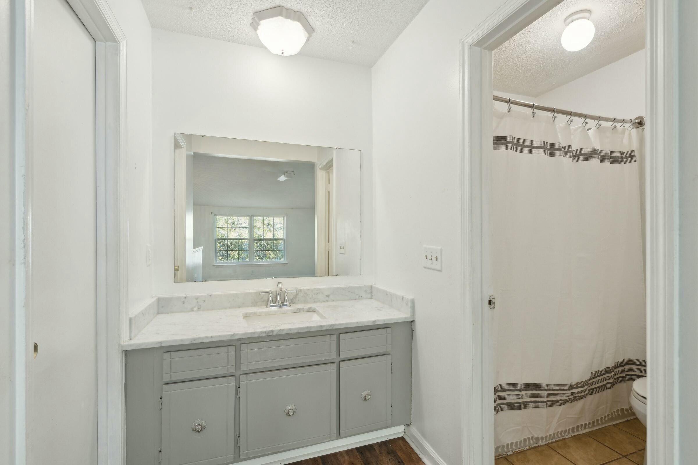 2494 Etiwan Drive # 3d