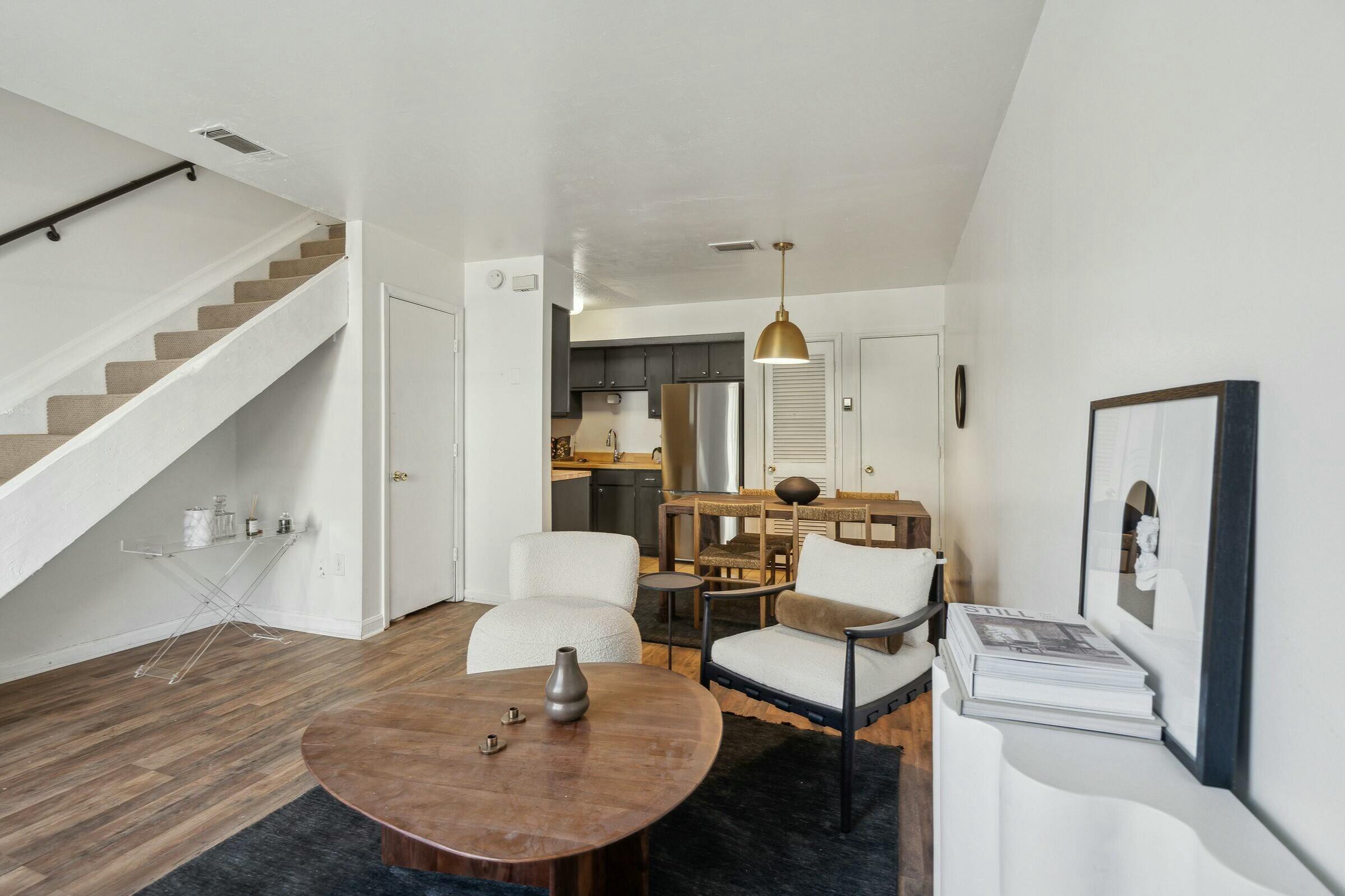 2494 Etiwan Drive # 3d