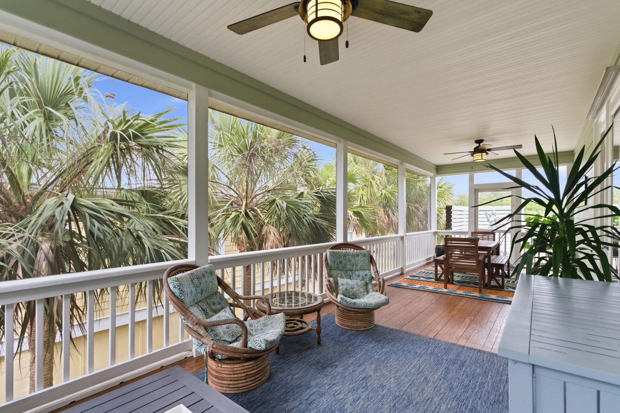 504 W Beach Court