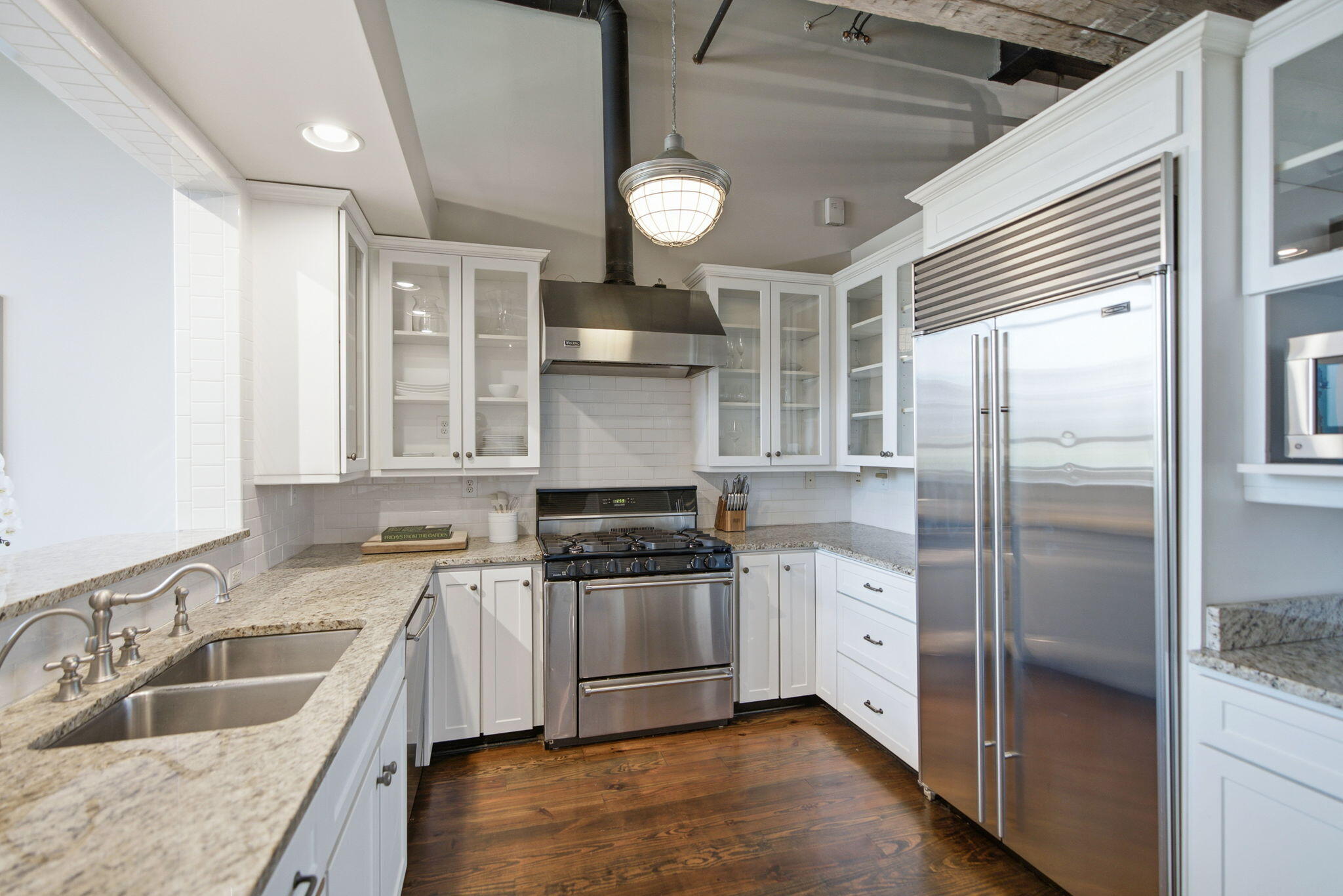 517 King Street Apt 8