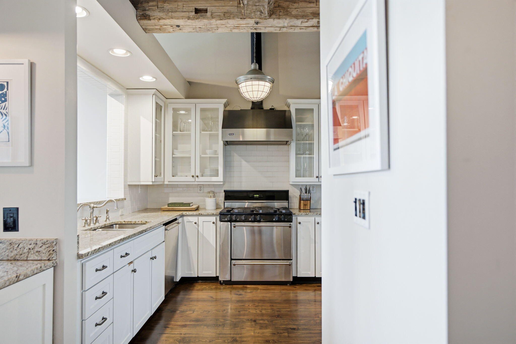 517 King Street Apt 8