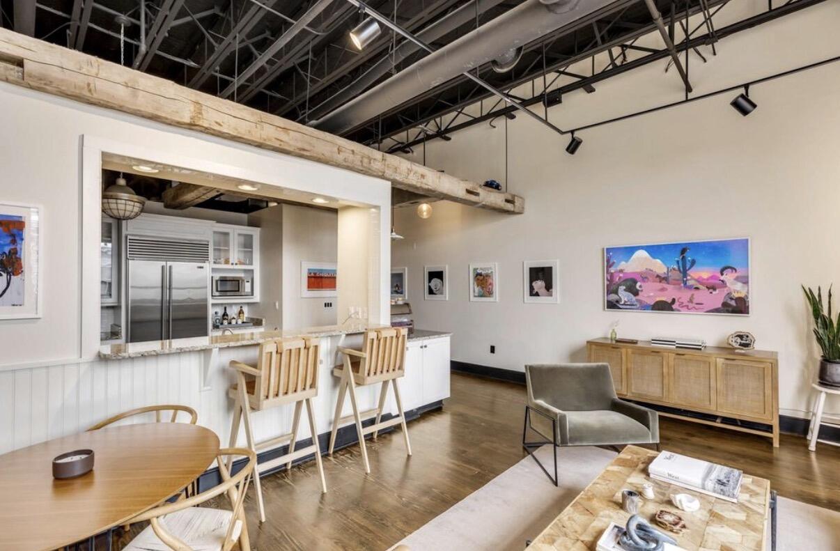 517 King Street Apt 8
