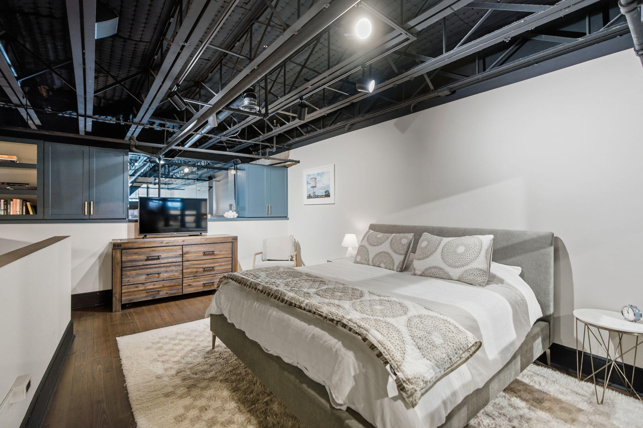 517 King Street Apt 8