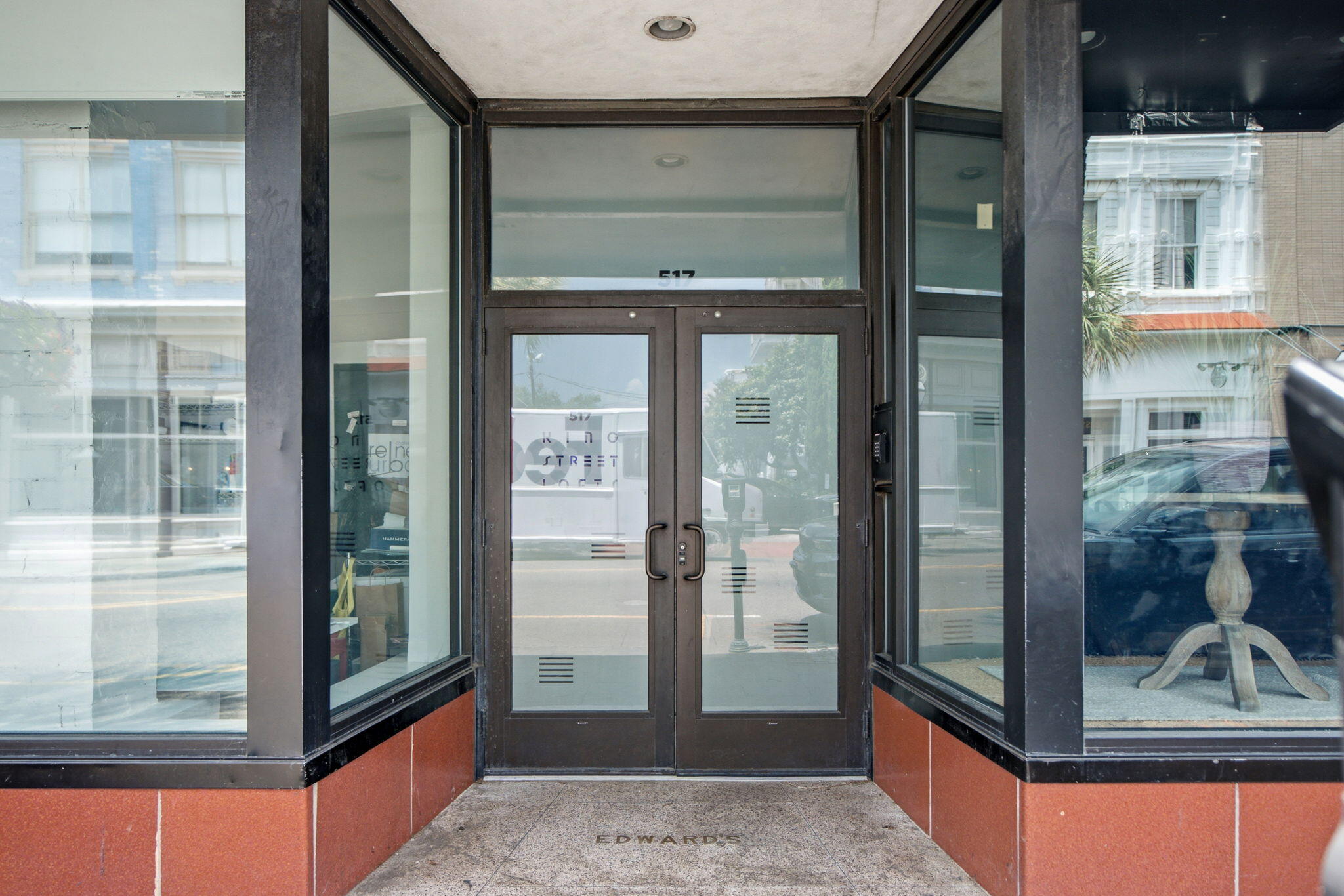 517 King Street Apt 8