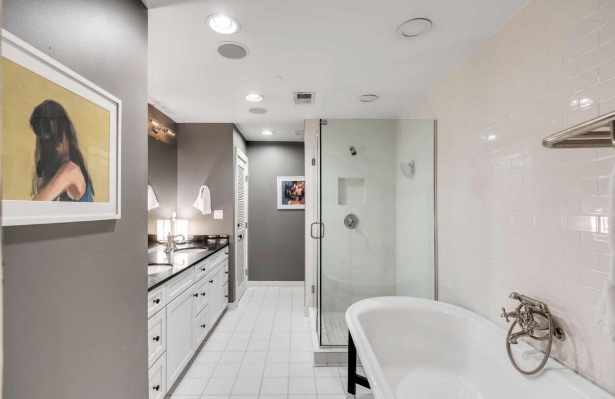 517 King Street Apt 8