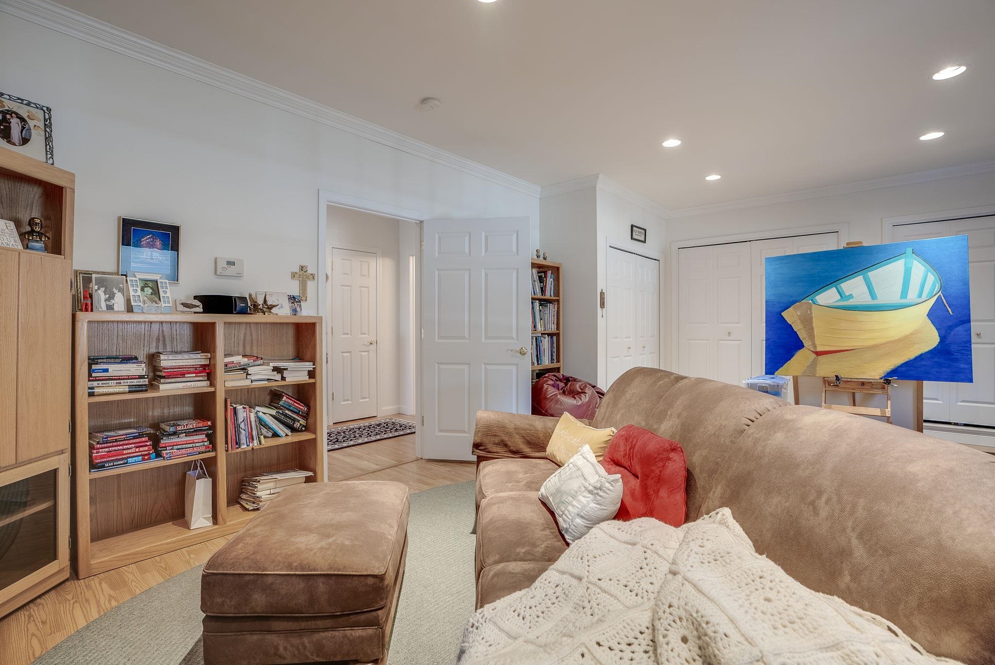 21 Bowman Parade Road