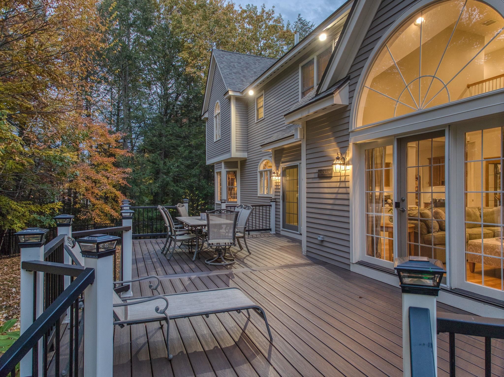 2 Rolling Woods Drive