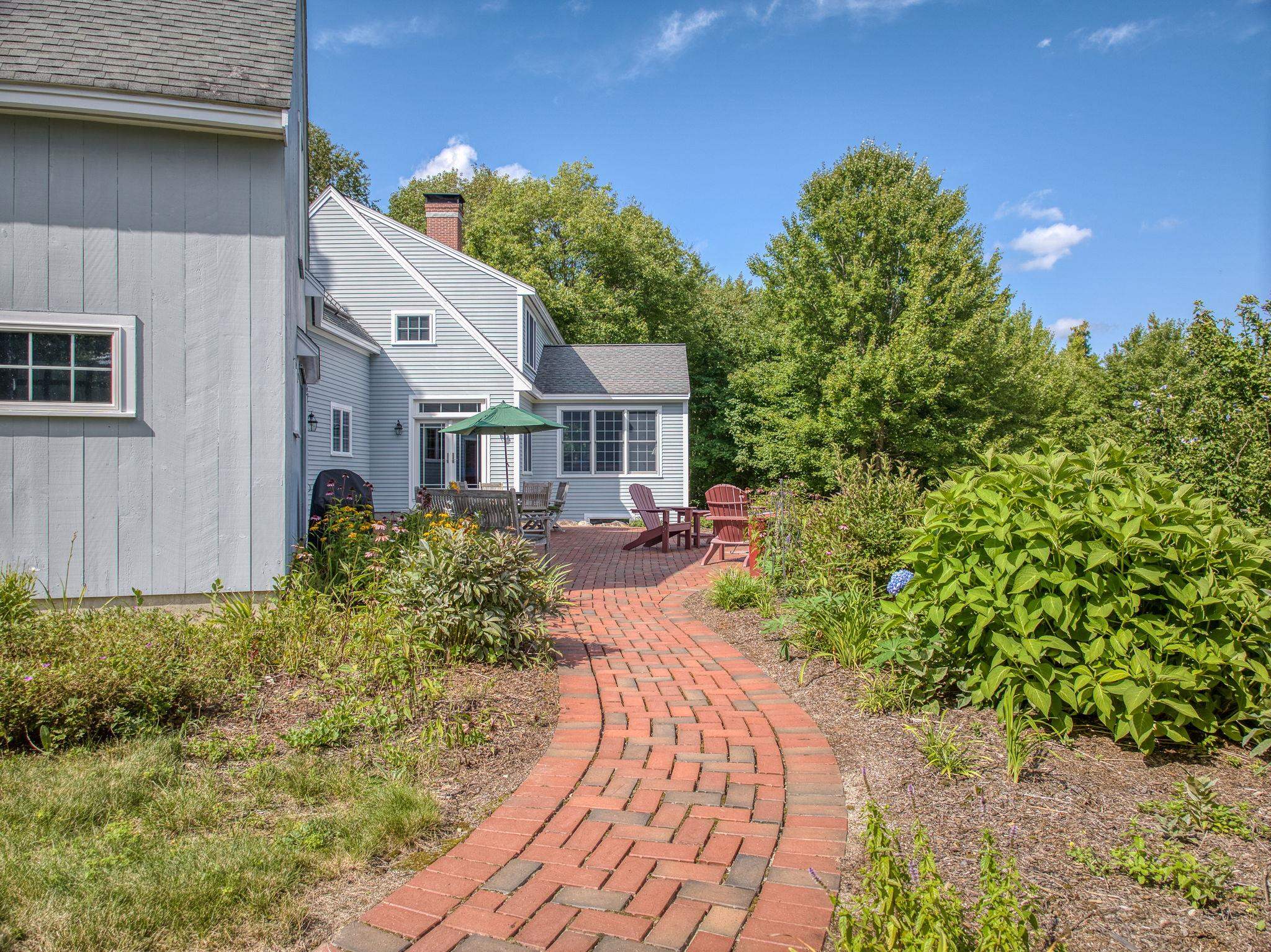 127 Bunker Hill Road