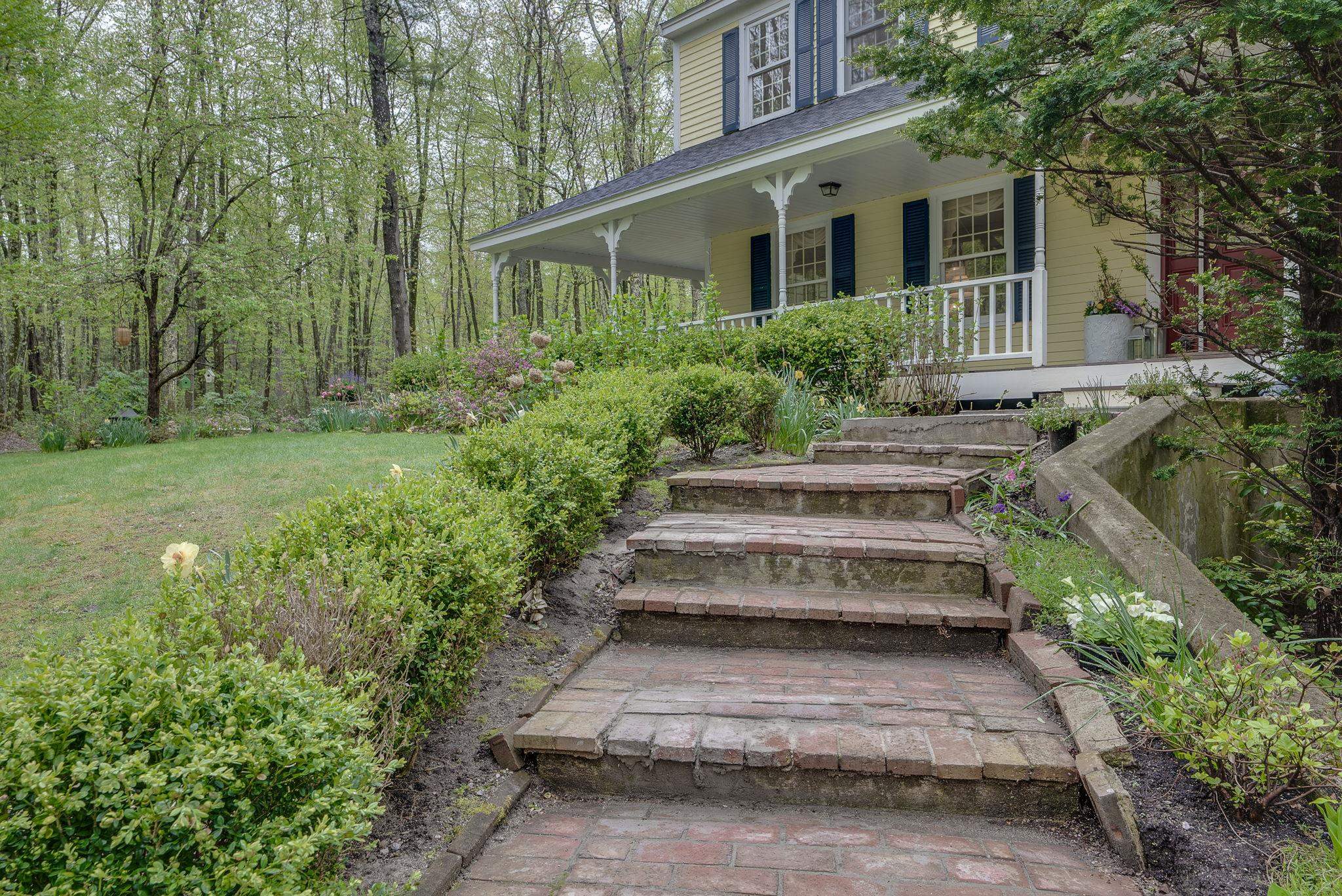 5 Valley View Drive