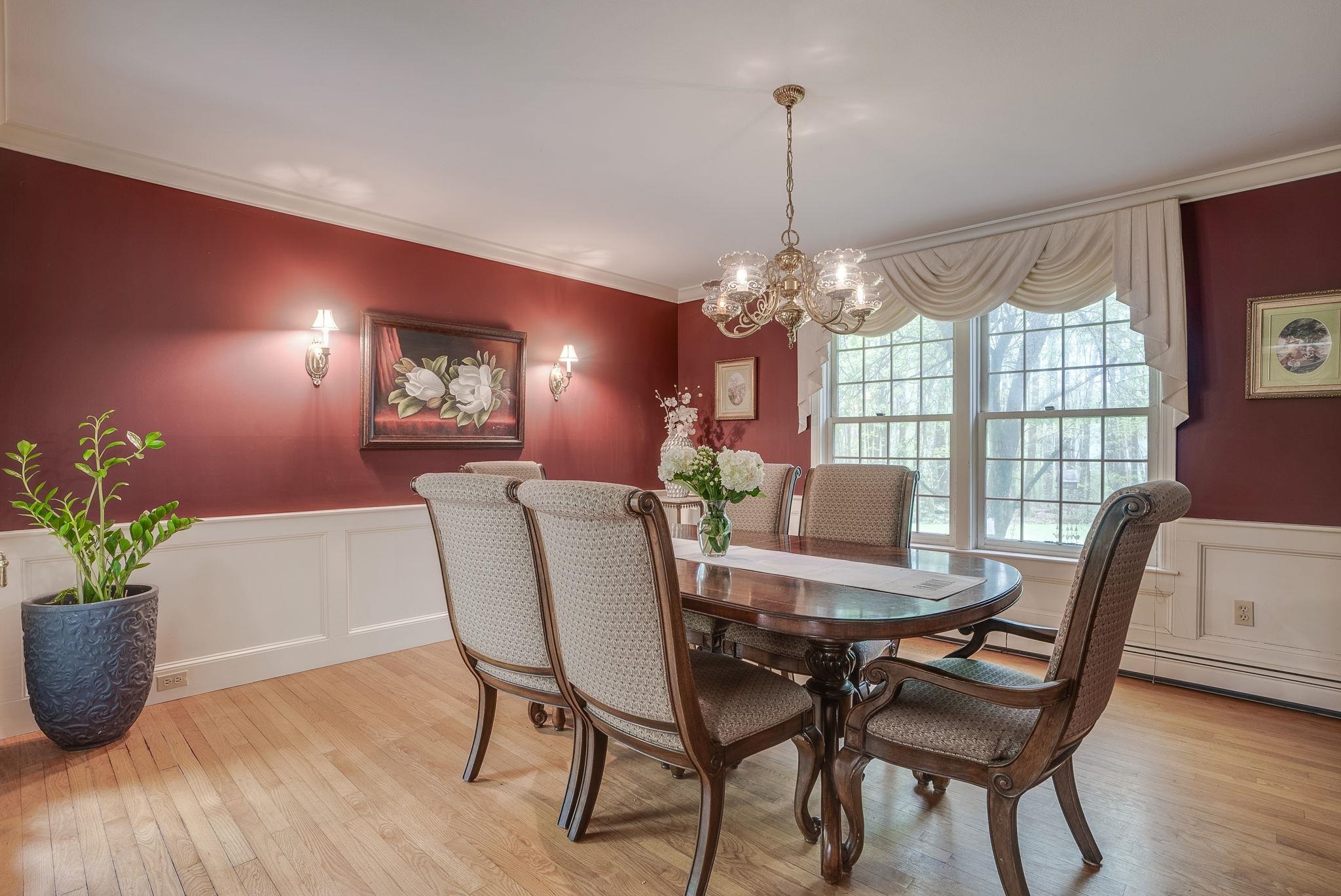 5 Valley View Drive