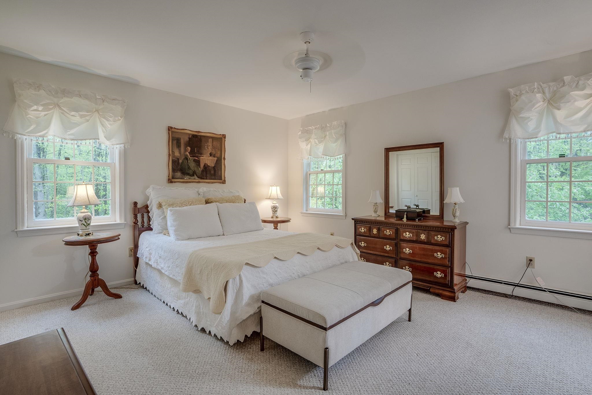 5 Valley View Drive