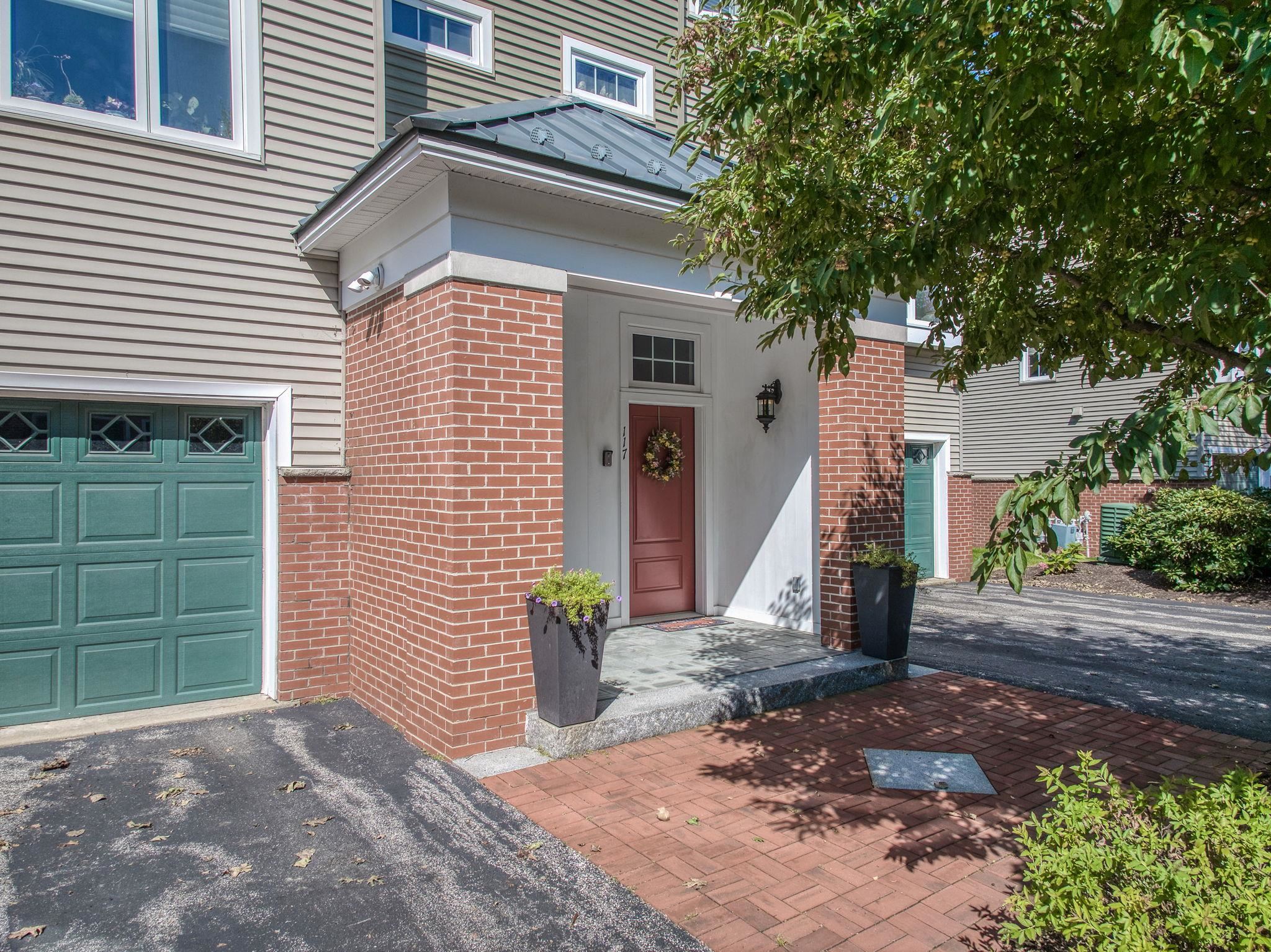 117 Riverwalk Way Unit: 4F