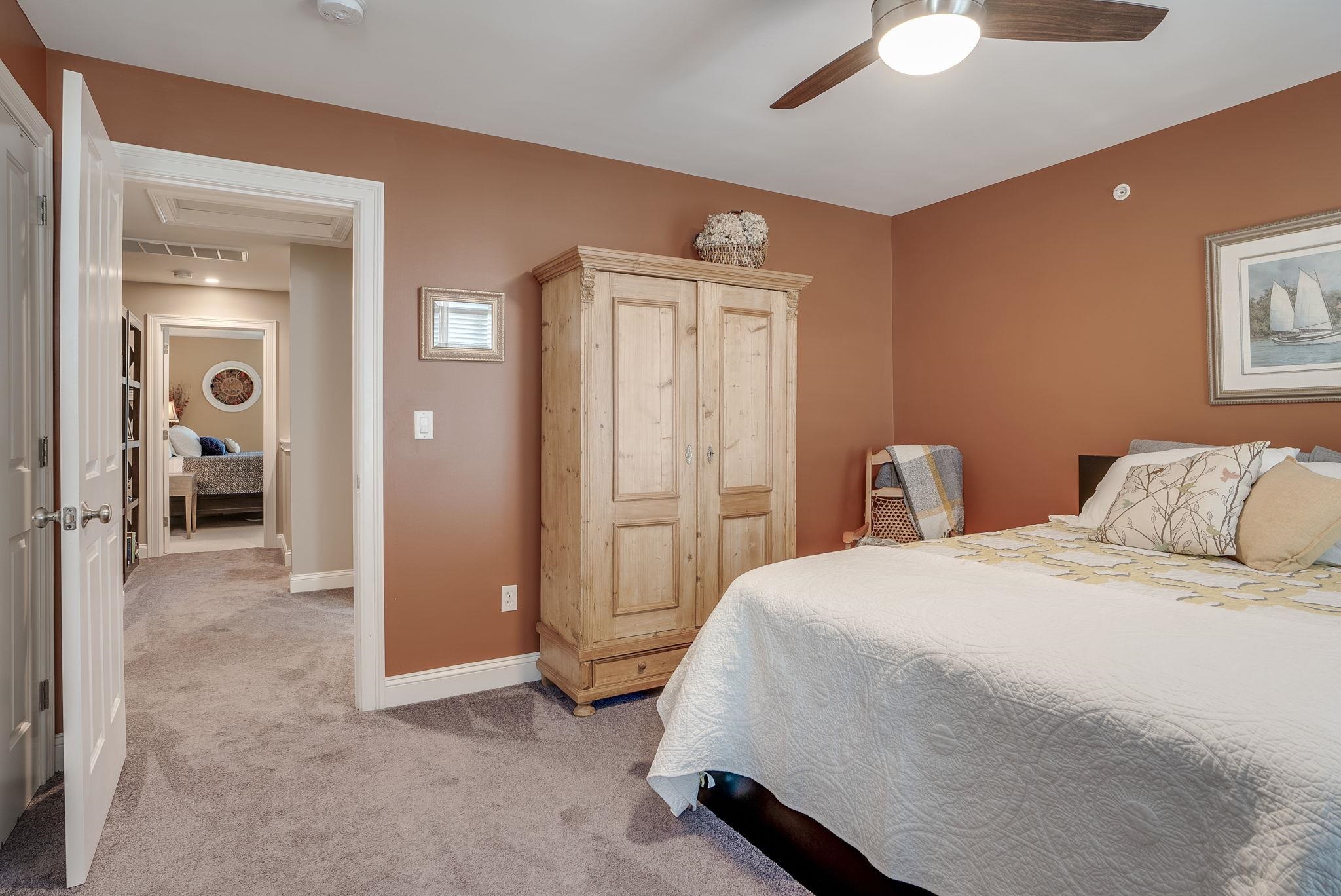 117 Riverwalk Way Unit: 4F