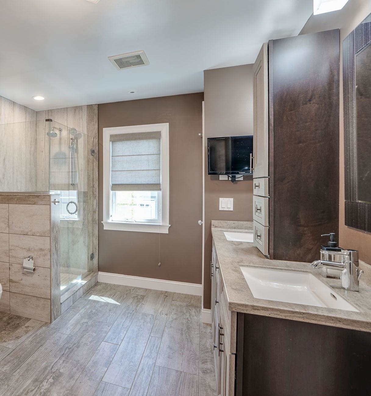 117 Riverwalk Way Unit: 4F
