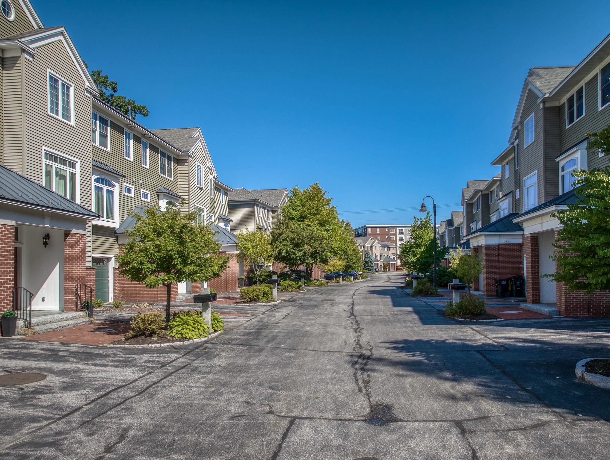 117 Riverwalk Way Unit: 4F