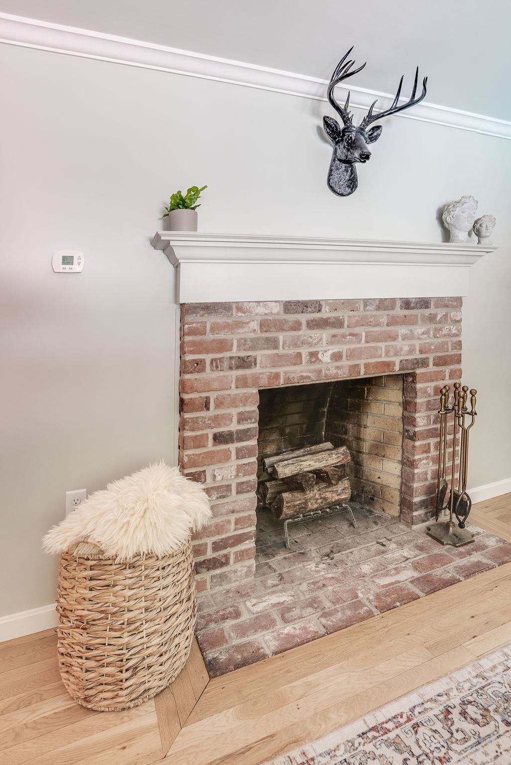 18 Old Stone Way