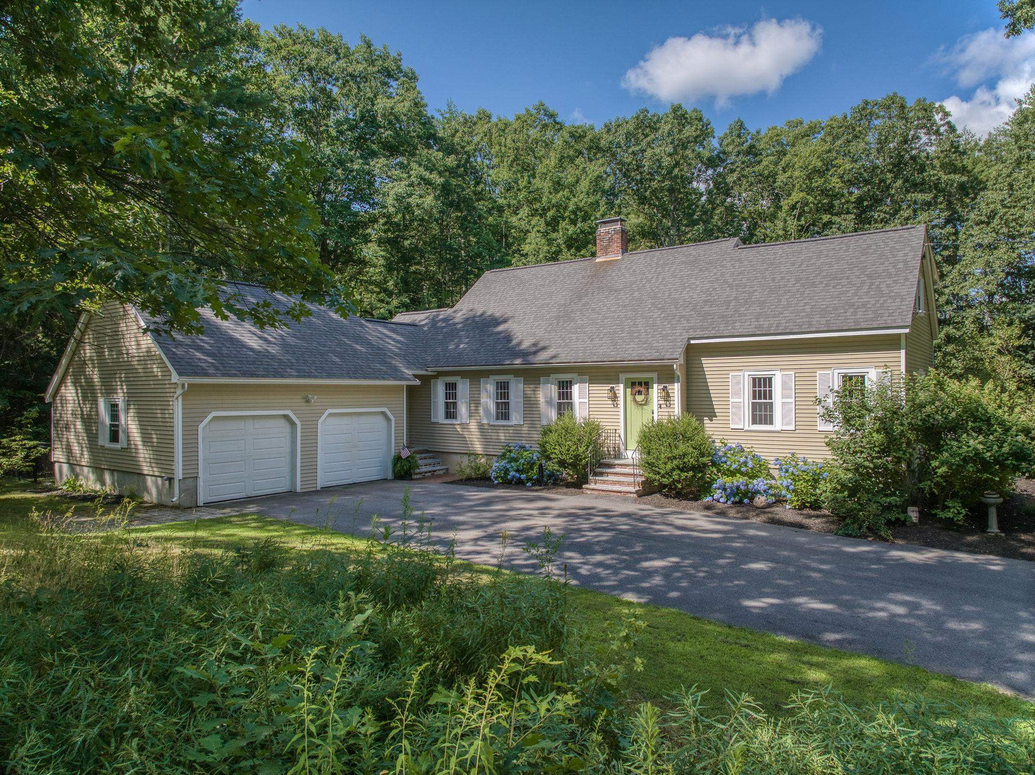 18 Old Stone Way