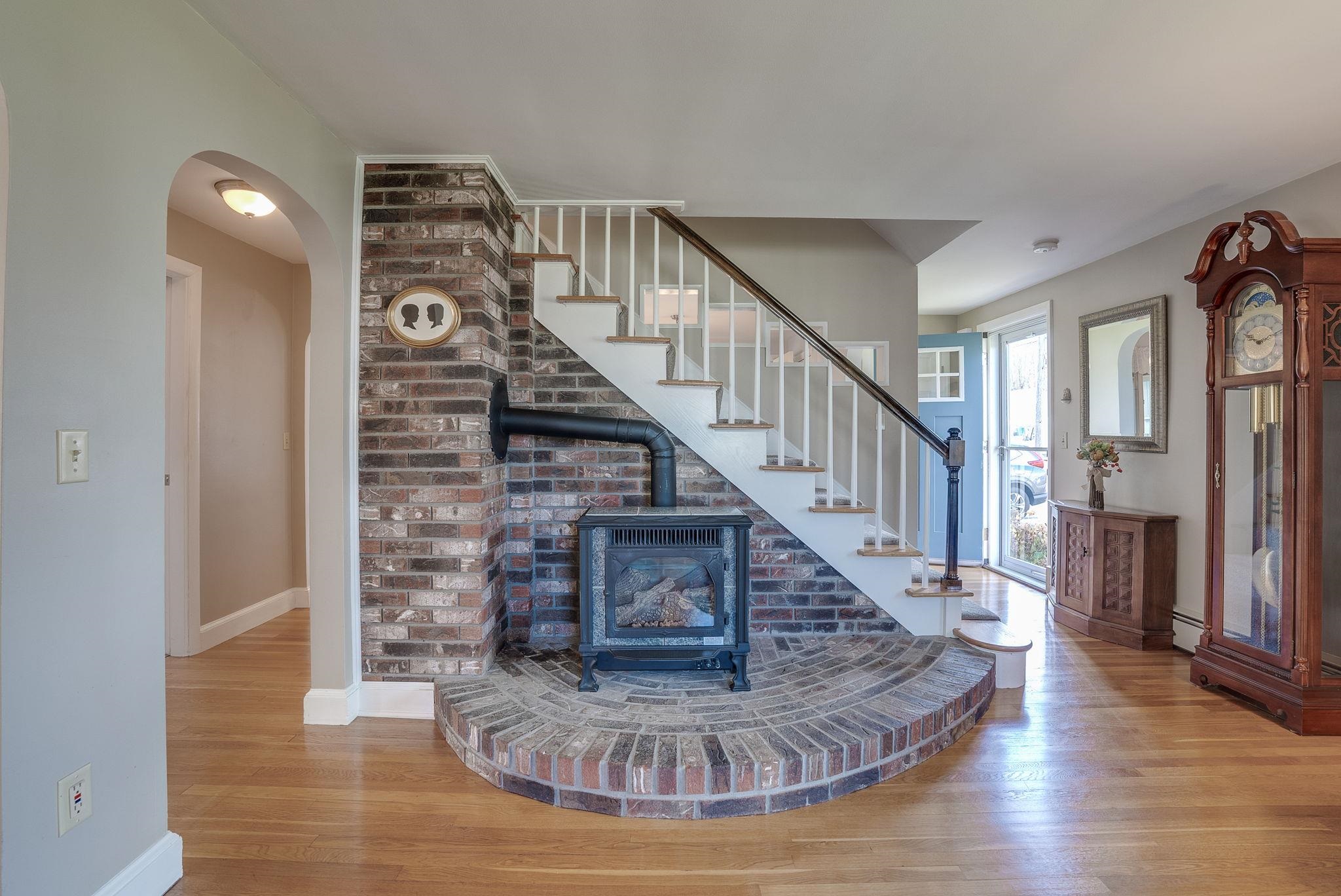 89 Lovering Street
